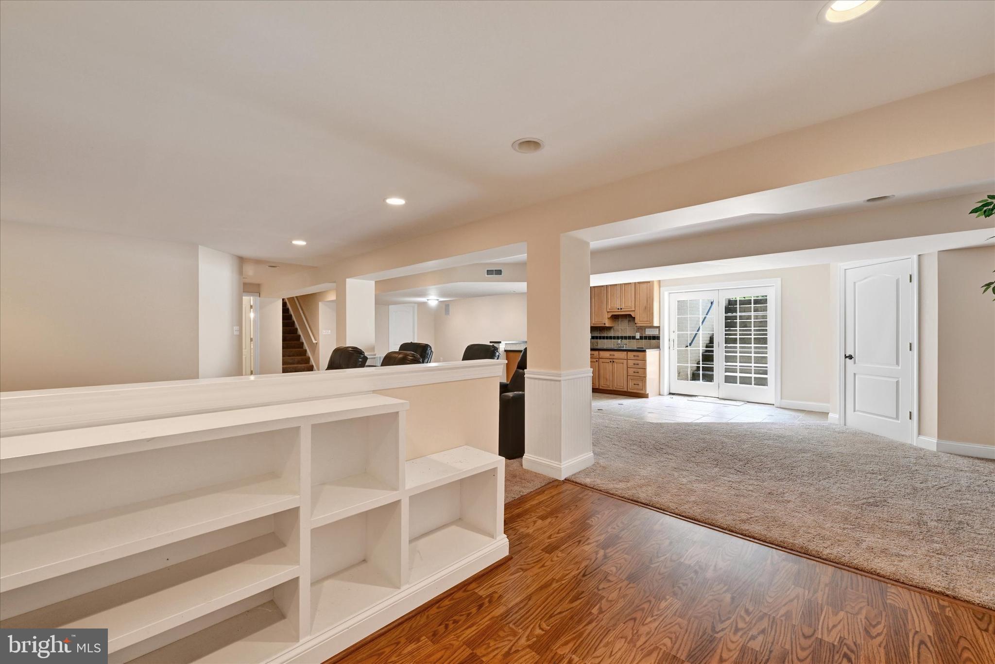 GREENSPRING - Residential