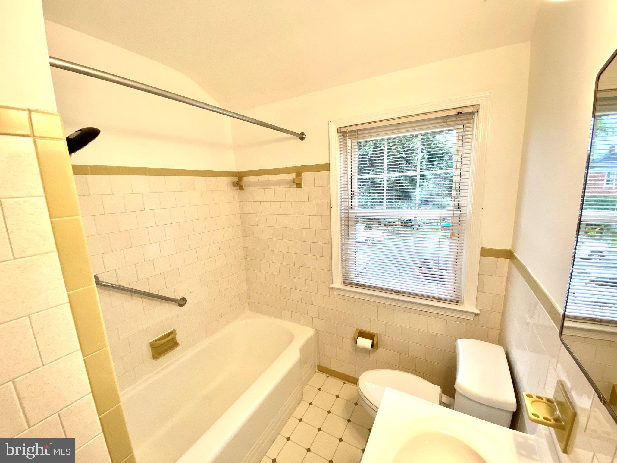 PARKVILLE - Residential Lease