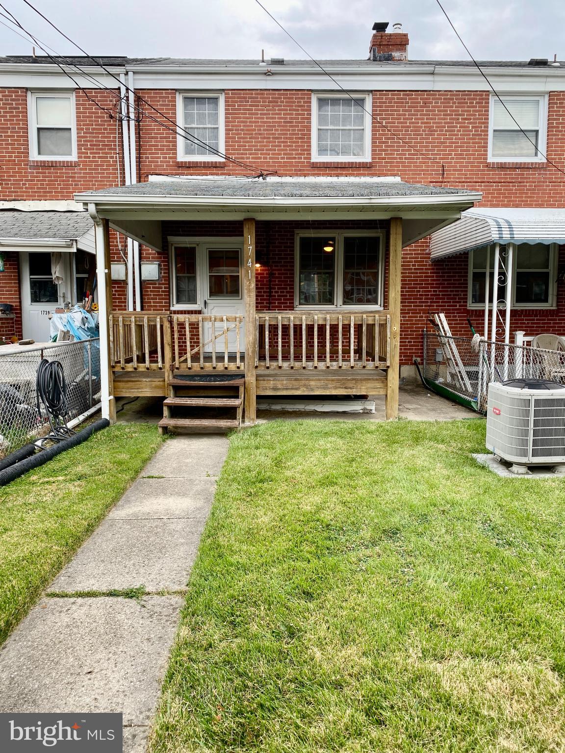 PARKVILLE - Residential Lease