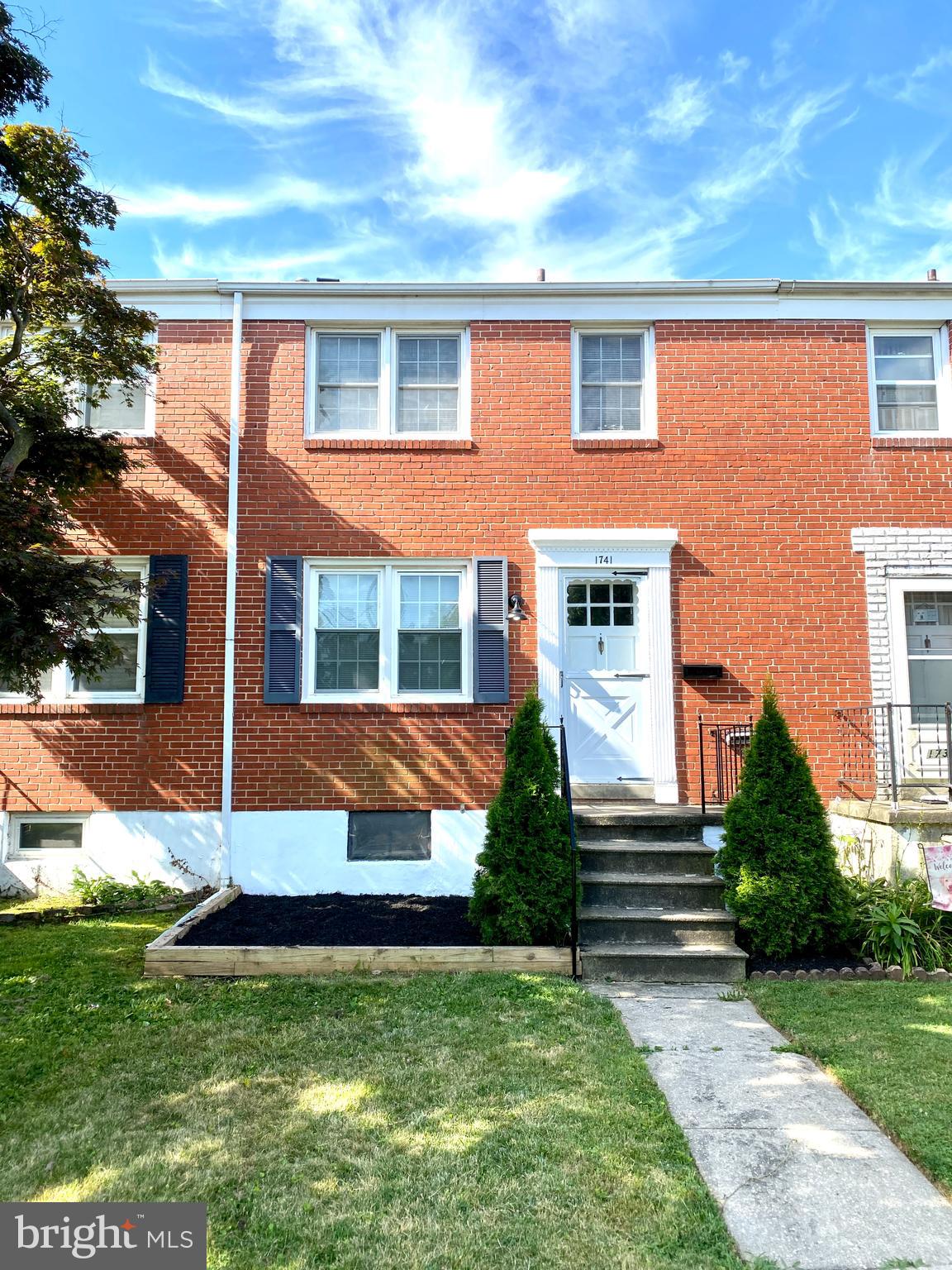 PARKVILLE - Residential Lease