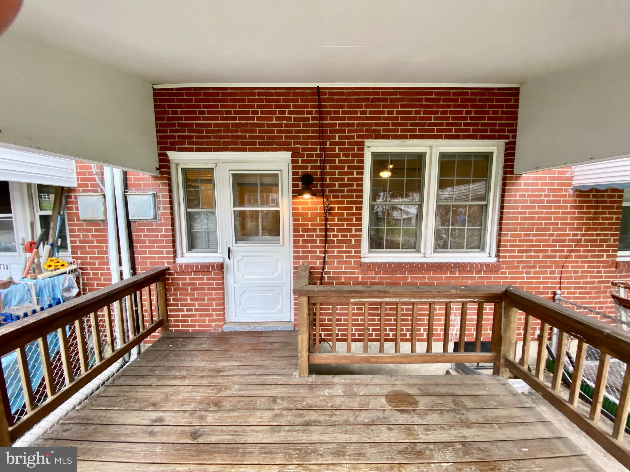 PARKVILLE - Residential Lease