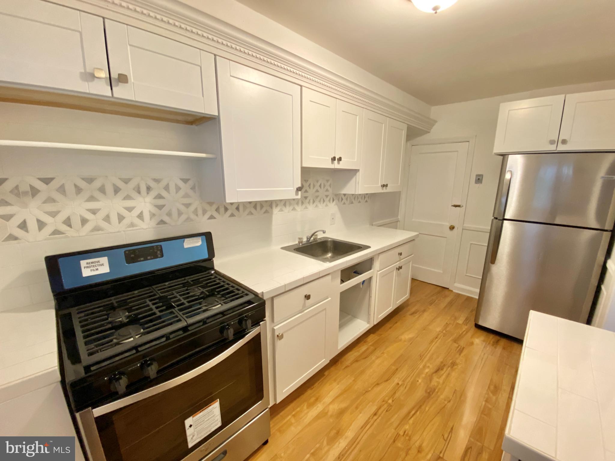 PARKVILLE - Residential Lease