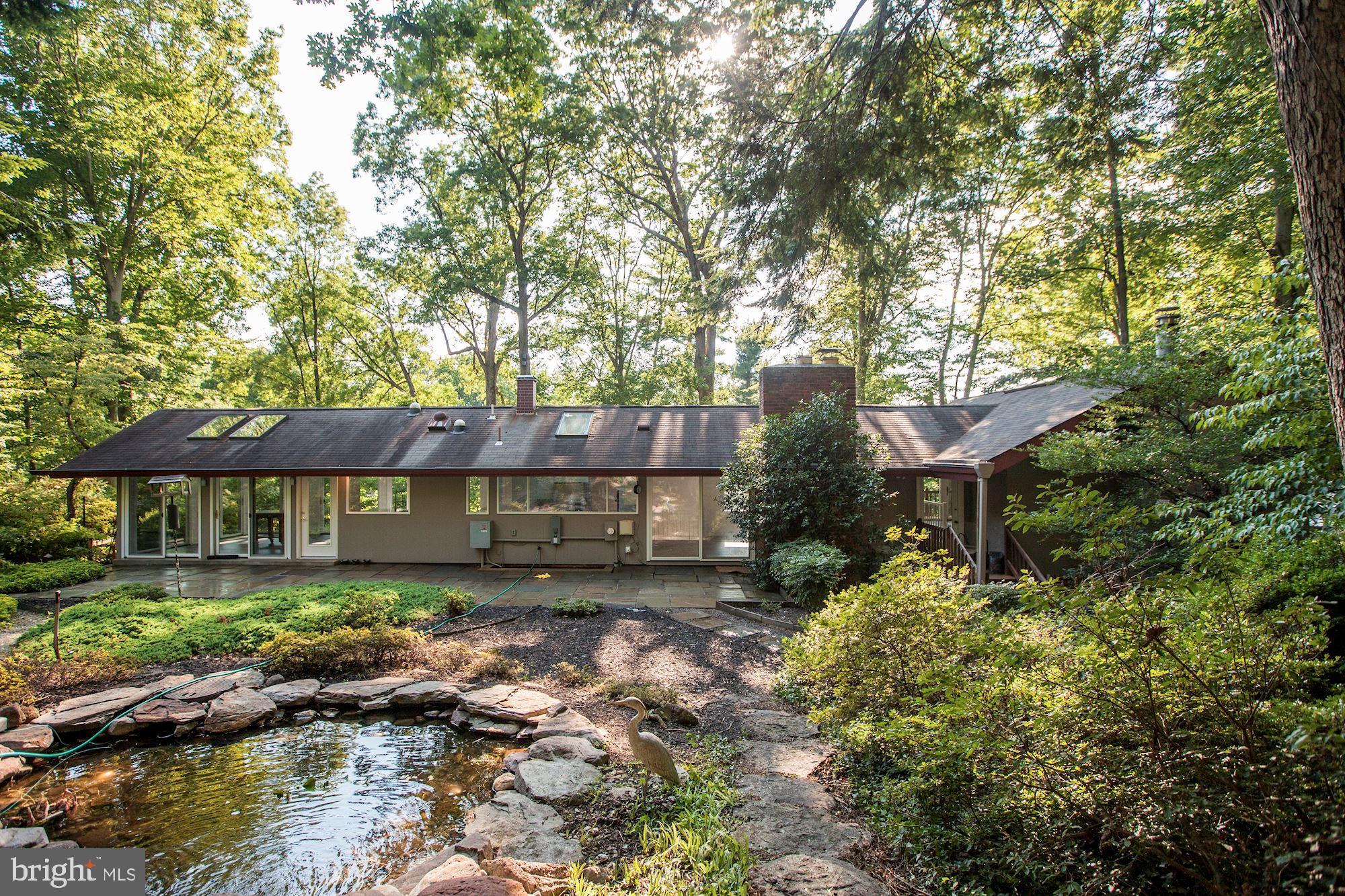 BRADLEY HILLS GROVE - Residential Lease