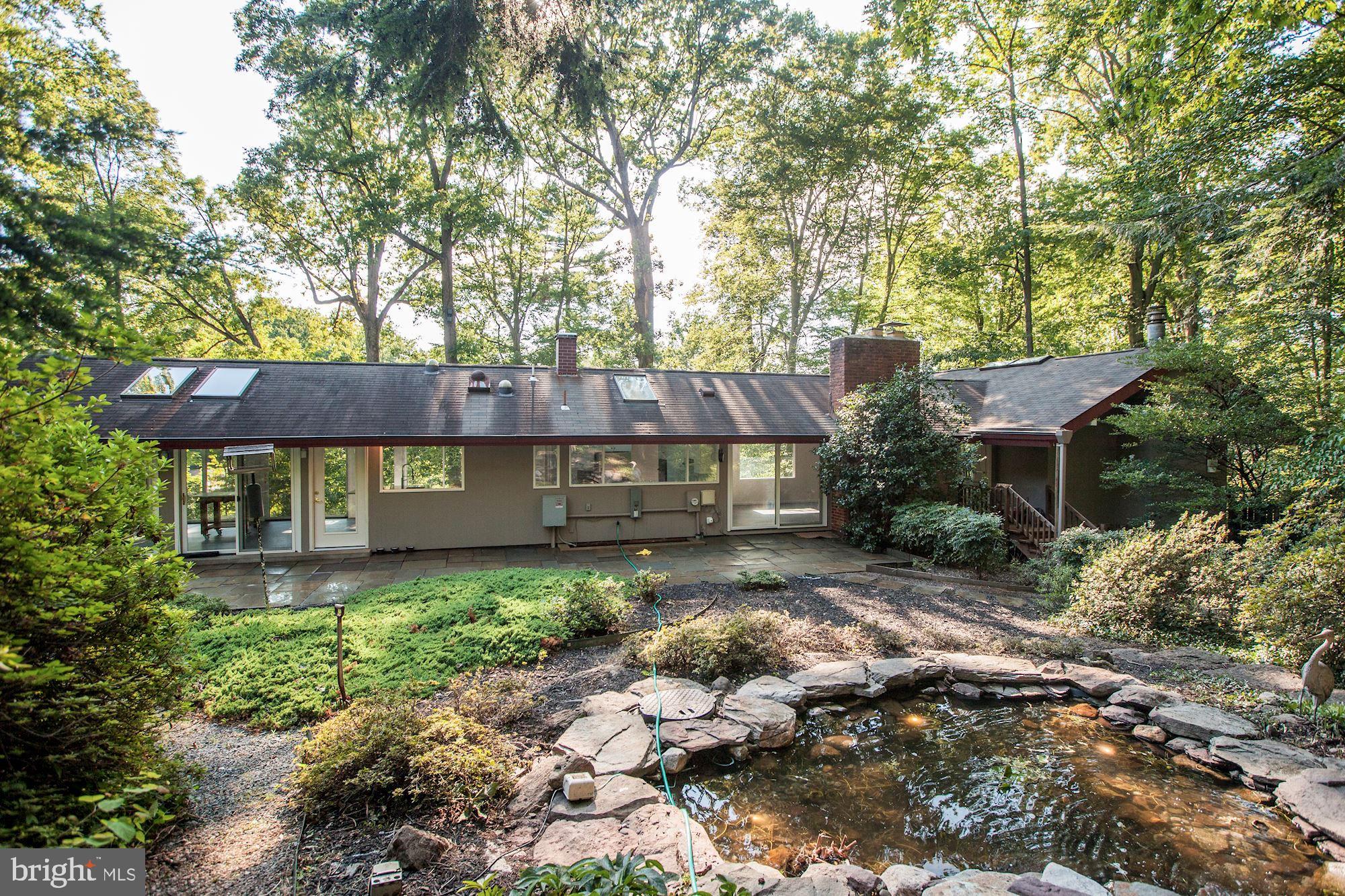 BRADLEY HILLS GROVE - Residential Lease