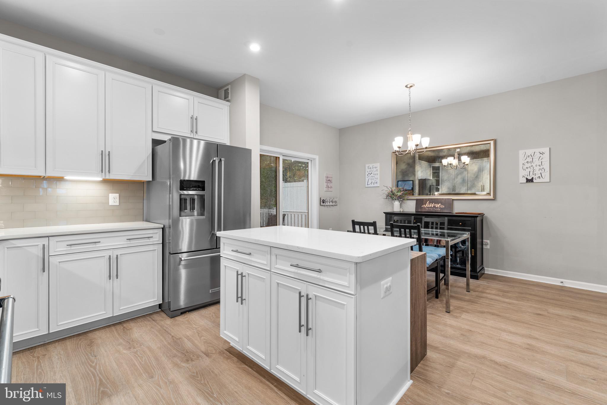 RIVERWALK - Residential Lease