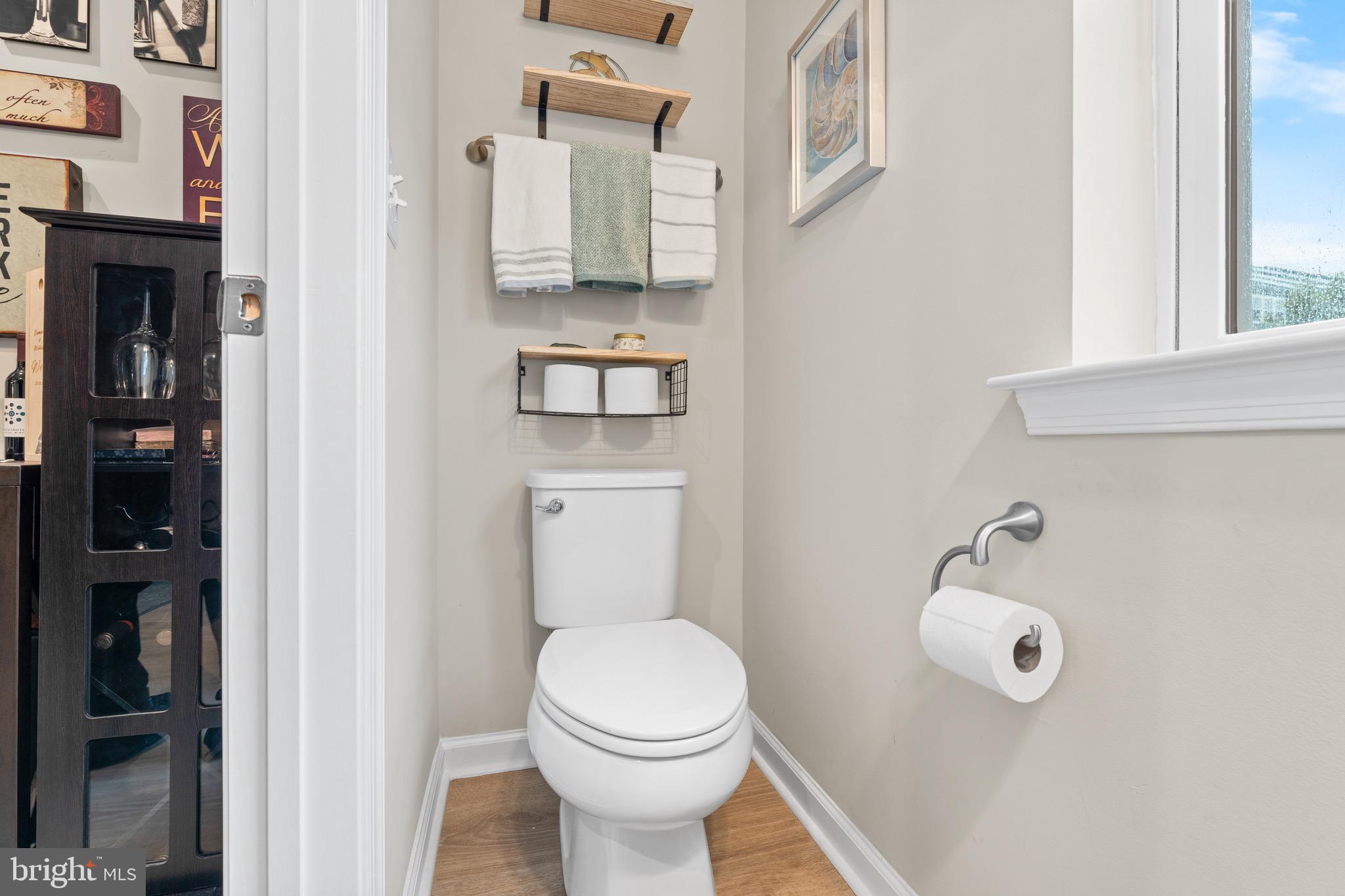 RIVERWALK - Residential Lease