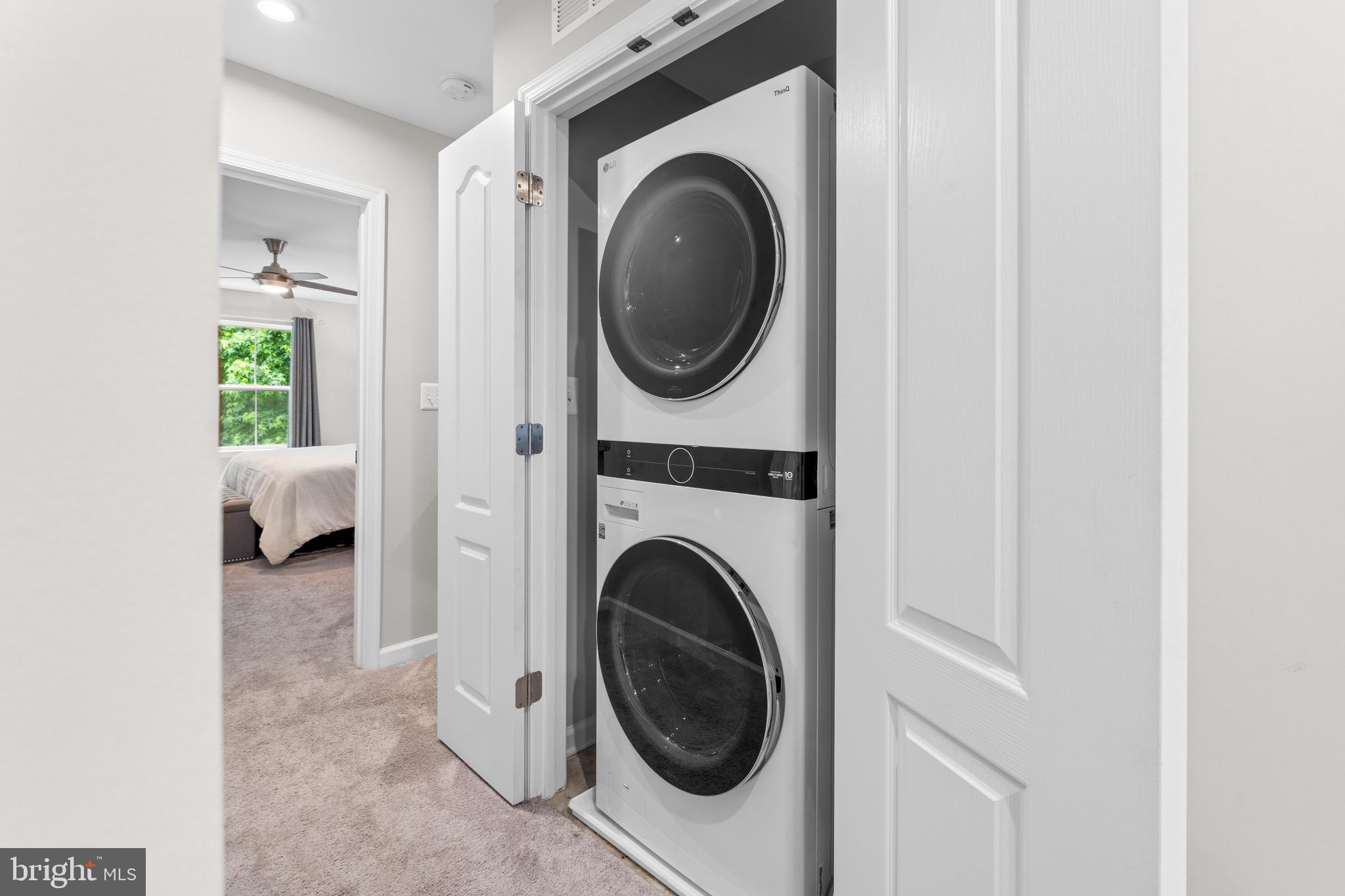 RIVERWALK - Residential Lease