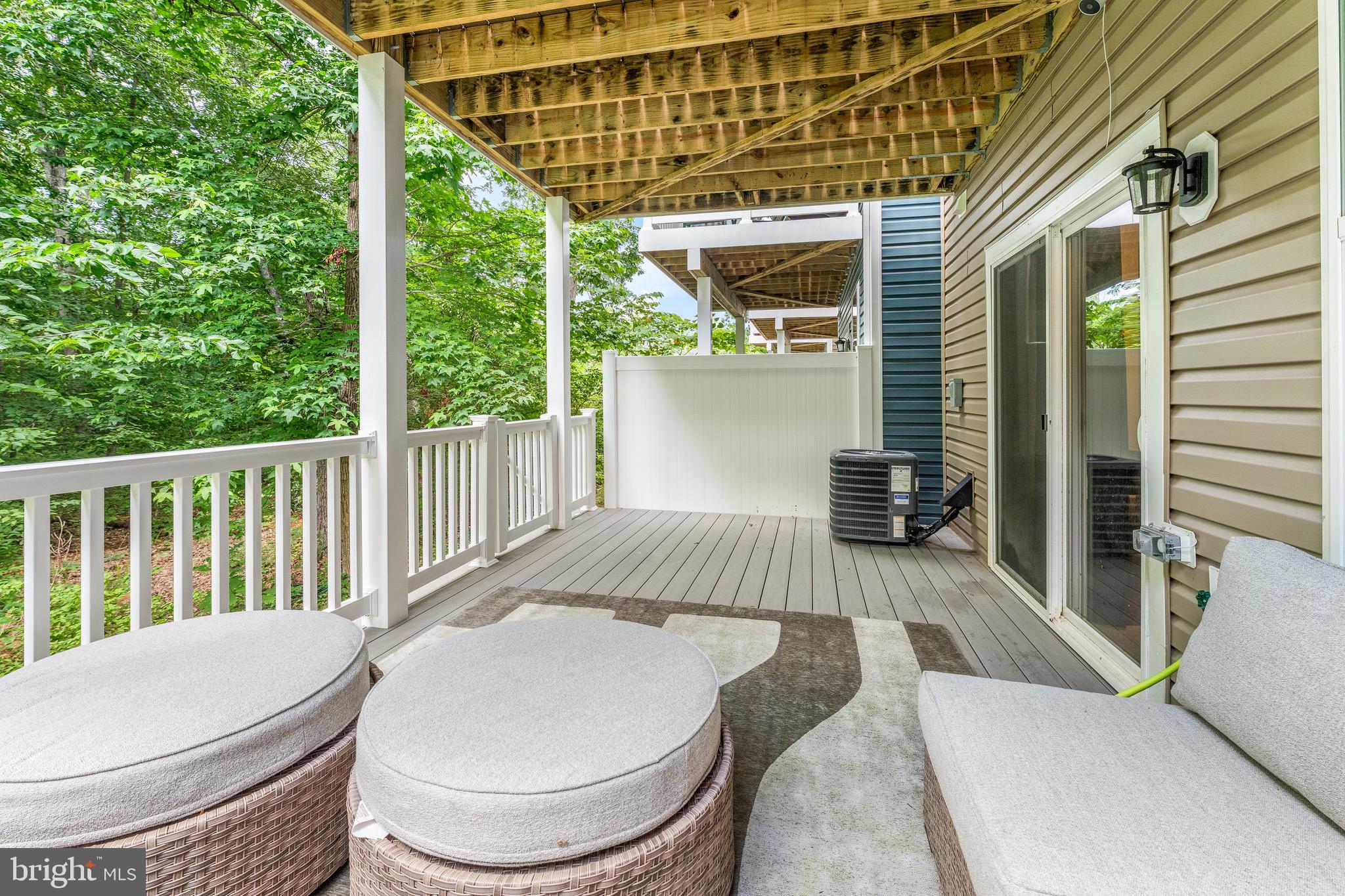 RIVERWALK - Residential Lease