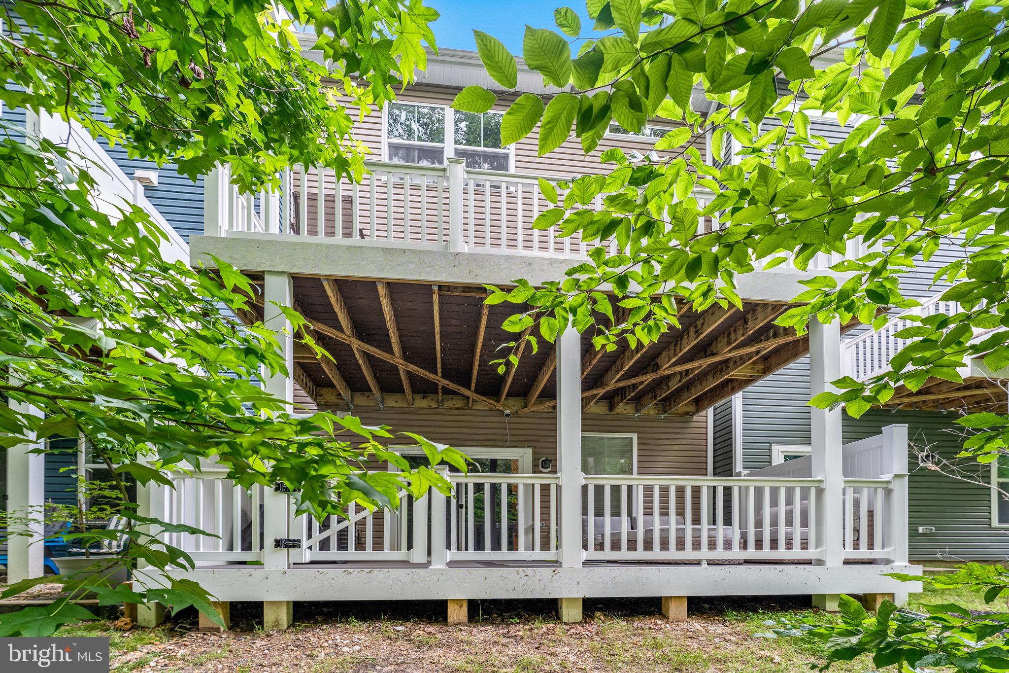 RIVERWALK - Residential Lease