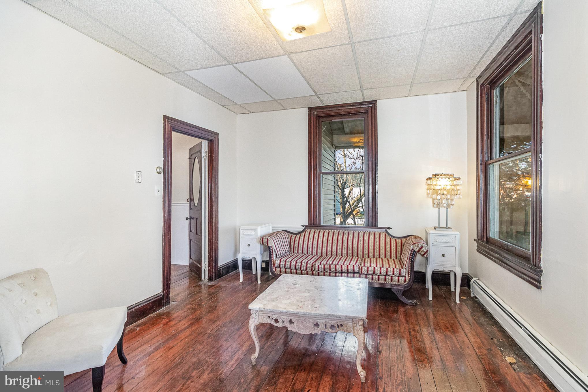 MECHANICSBURG BOROUGH - Residential