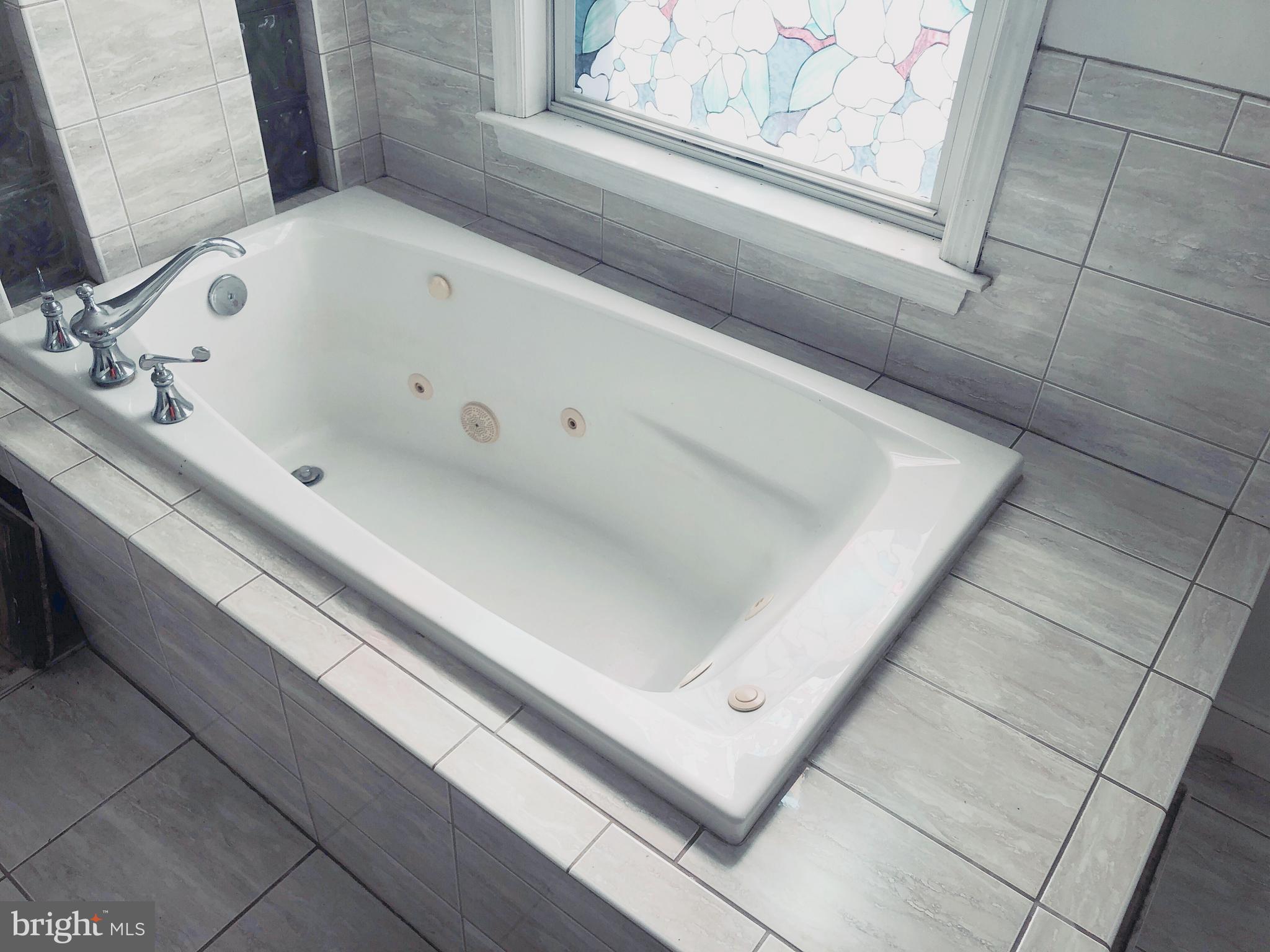 ARBUTUS - Residential