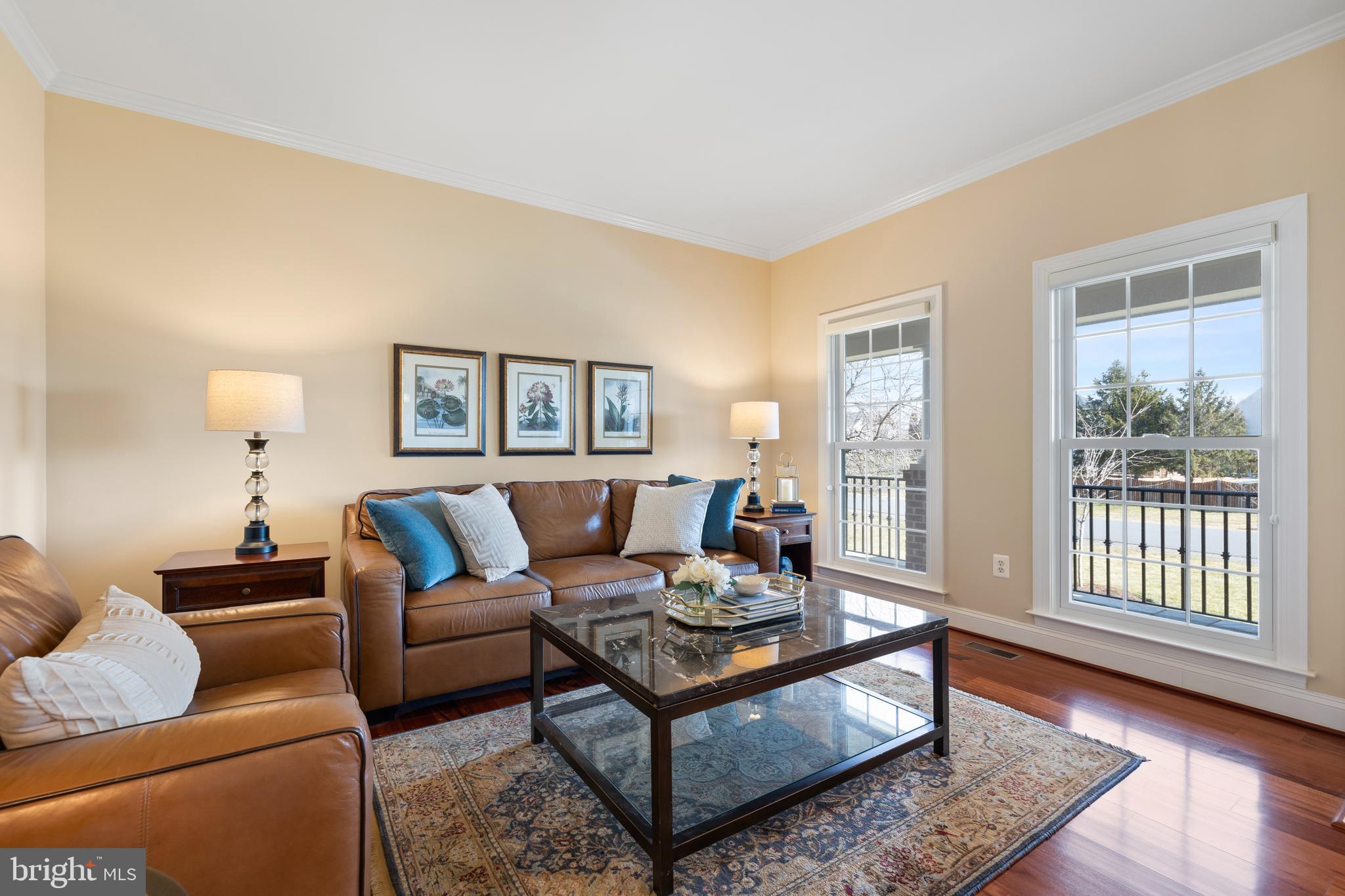 CAMERON CHASE - Residential