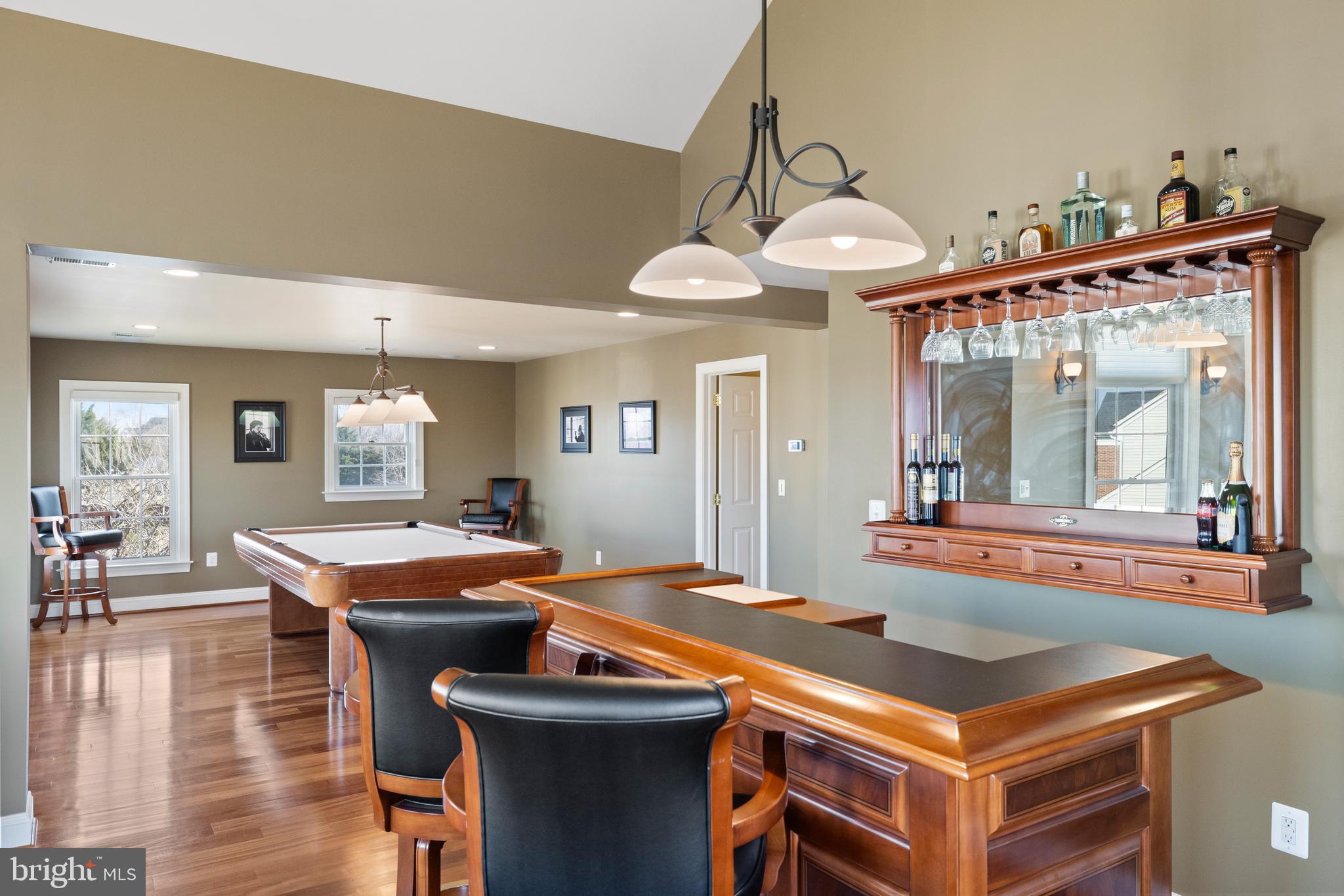 CAMERON CHASE - Residential