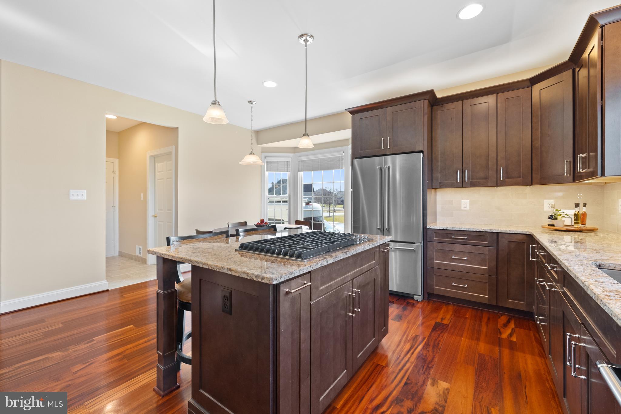 CAMERON CHASE - Residential