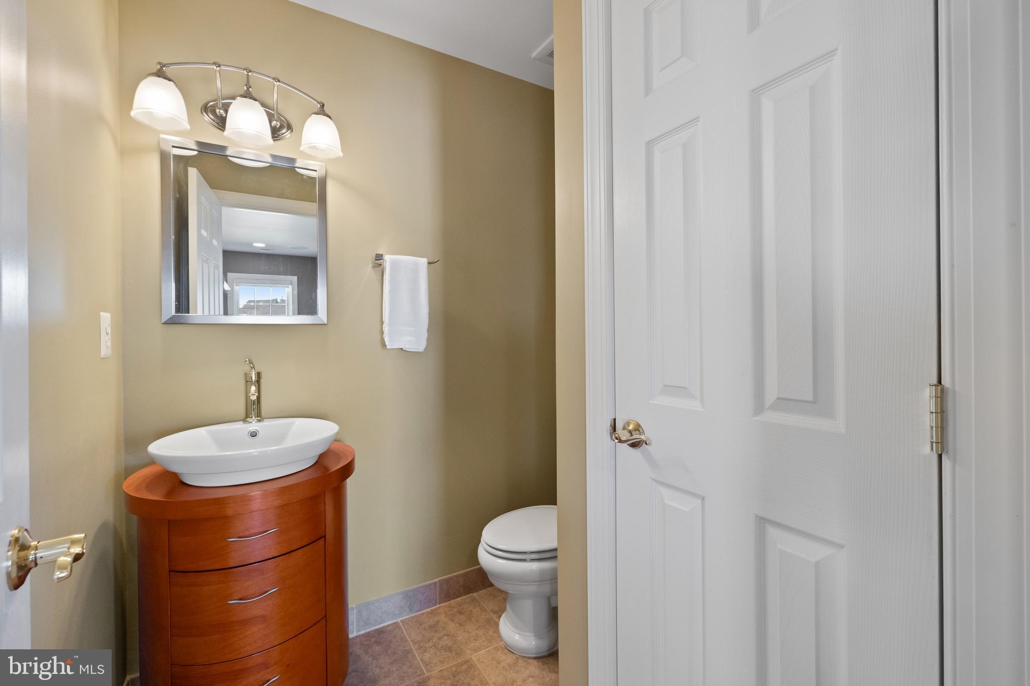 CAMERON CHASE - Residential