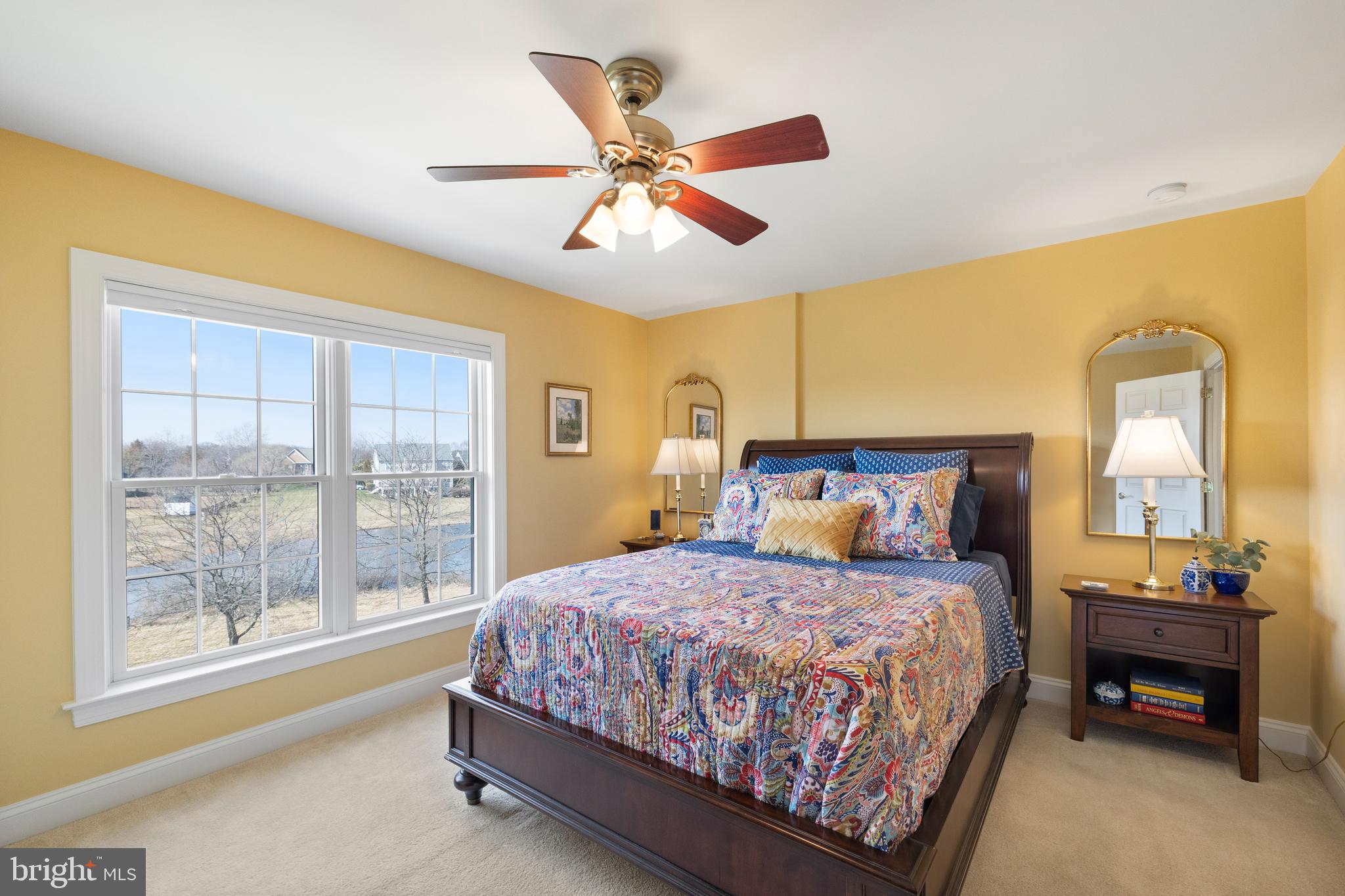 CAMERON CHASE - Residential