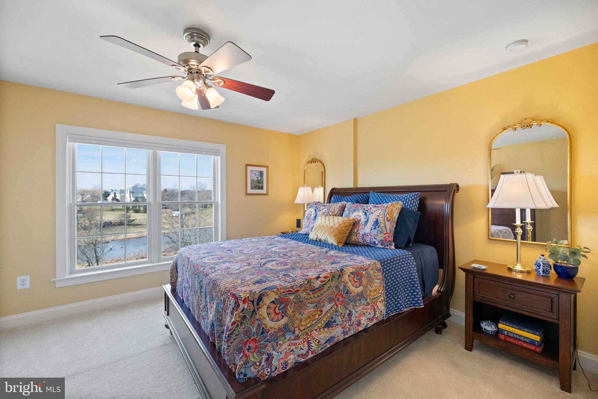 CAMERON CHASE - Residential