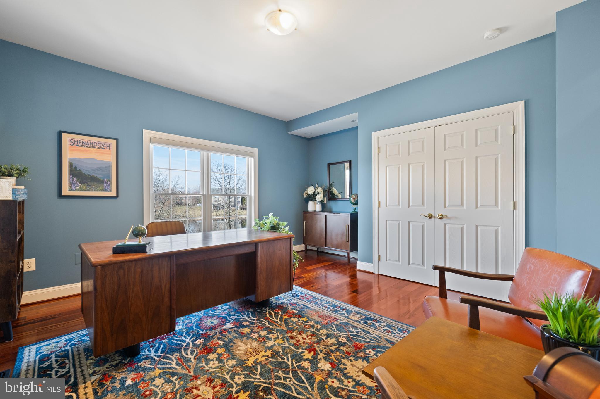 CAMERON CHASE - Residential