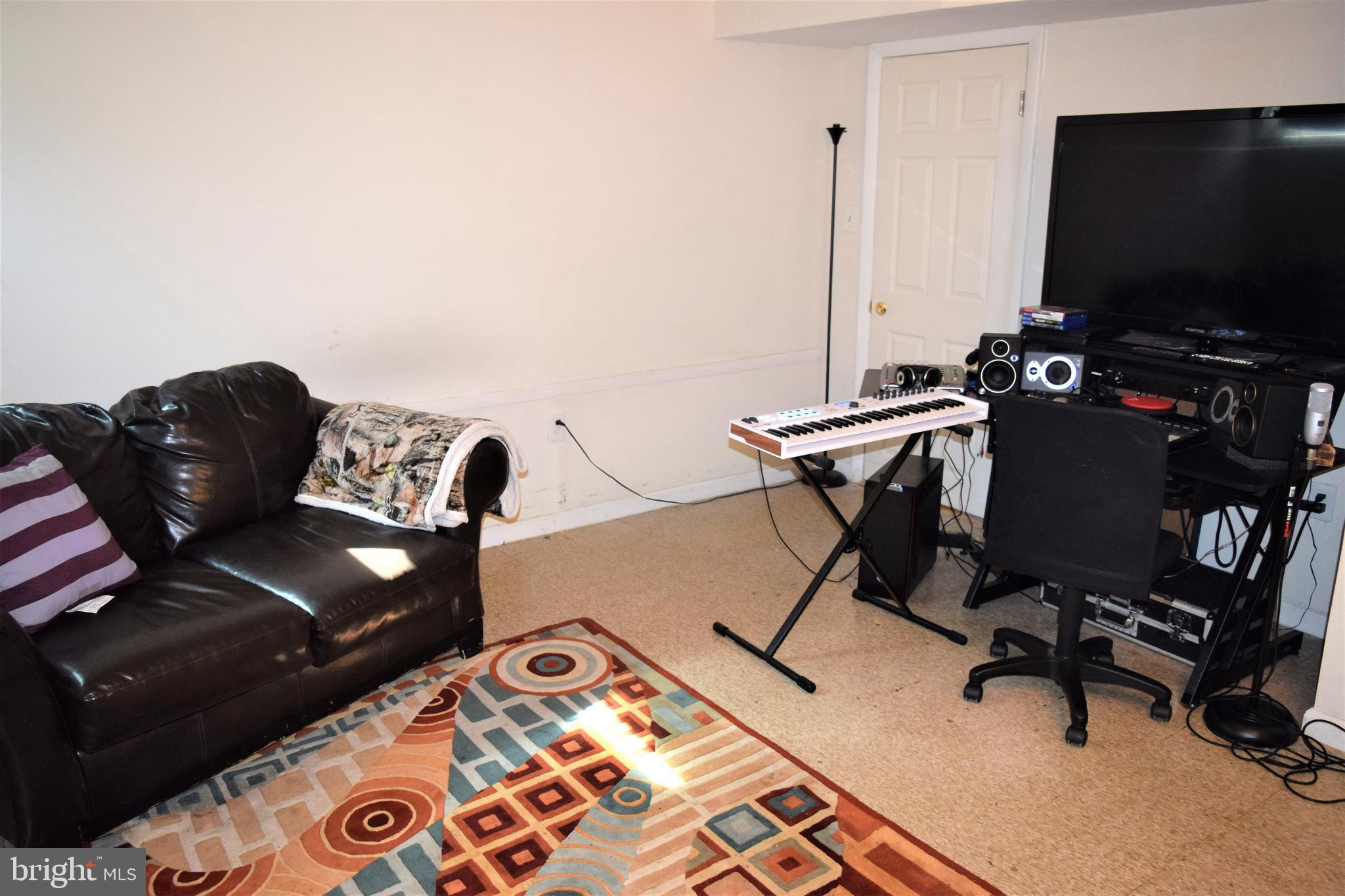 AUTH VILLAGE - Residential