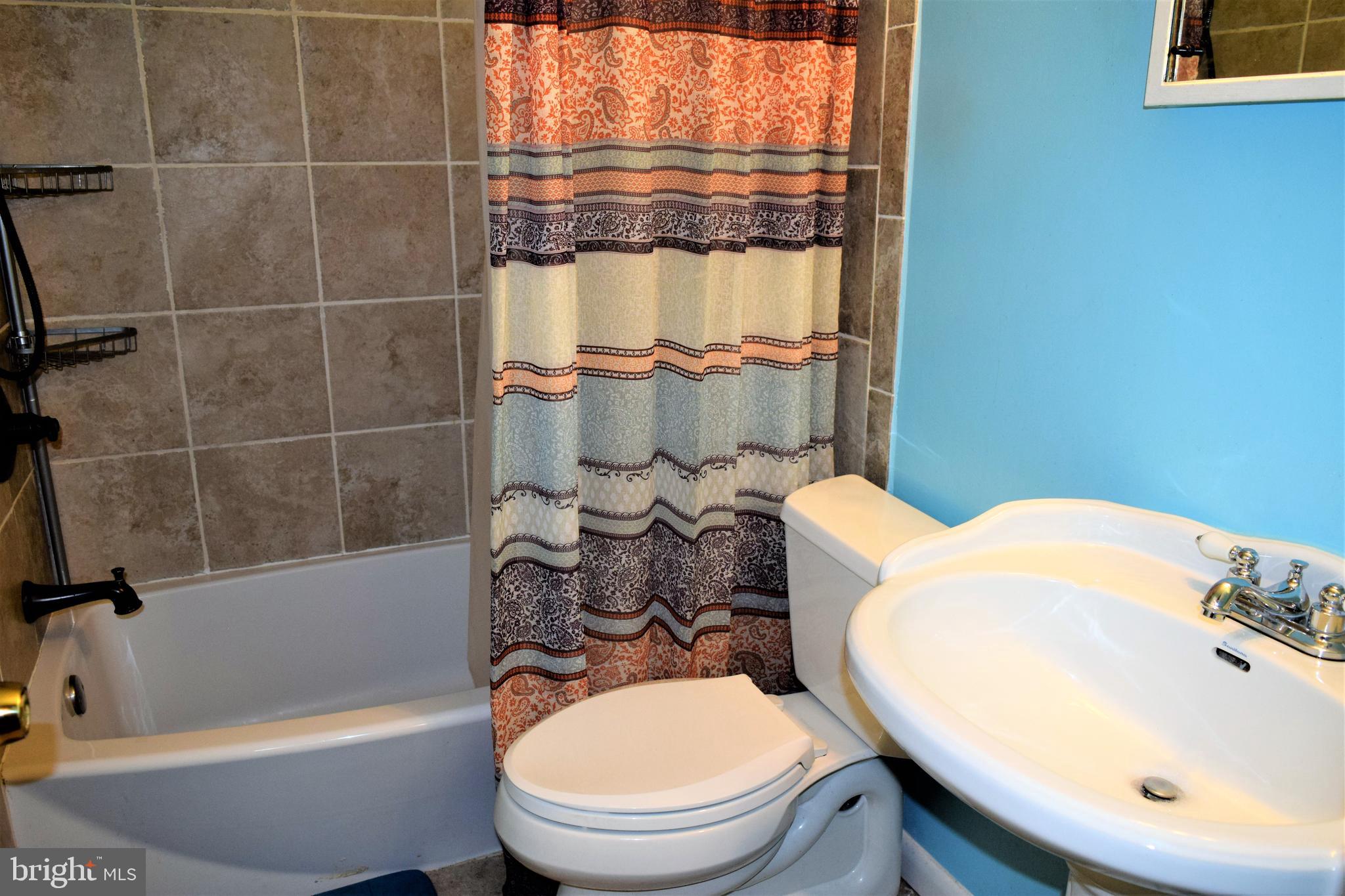 AUTH VILLAGE - Residential