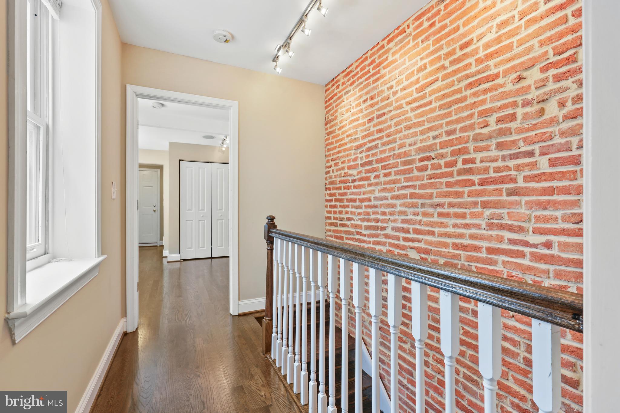 FEDERAL HILL HISTORIC DISTRICT - Residential Lease