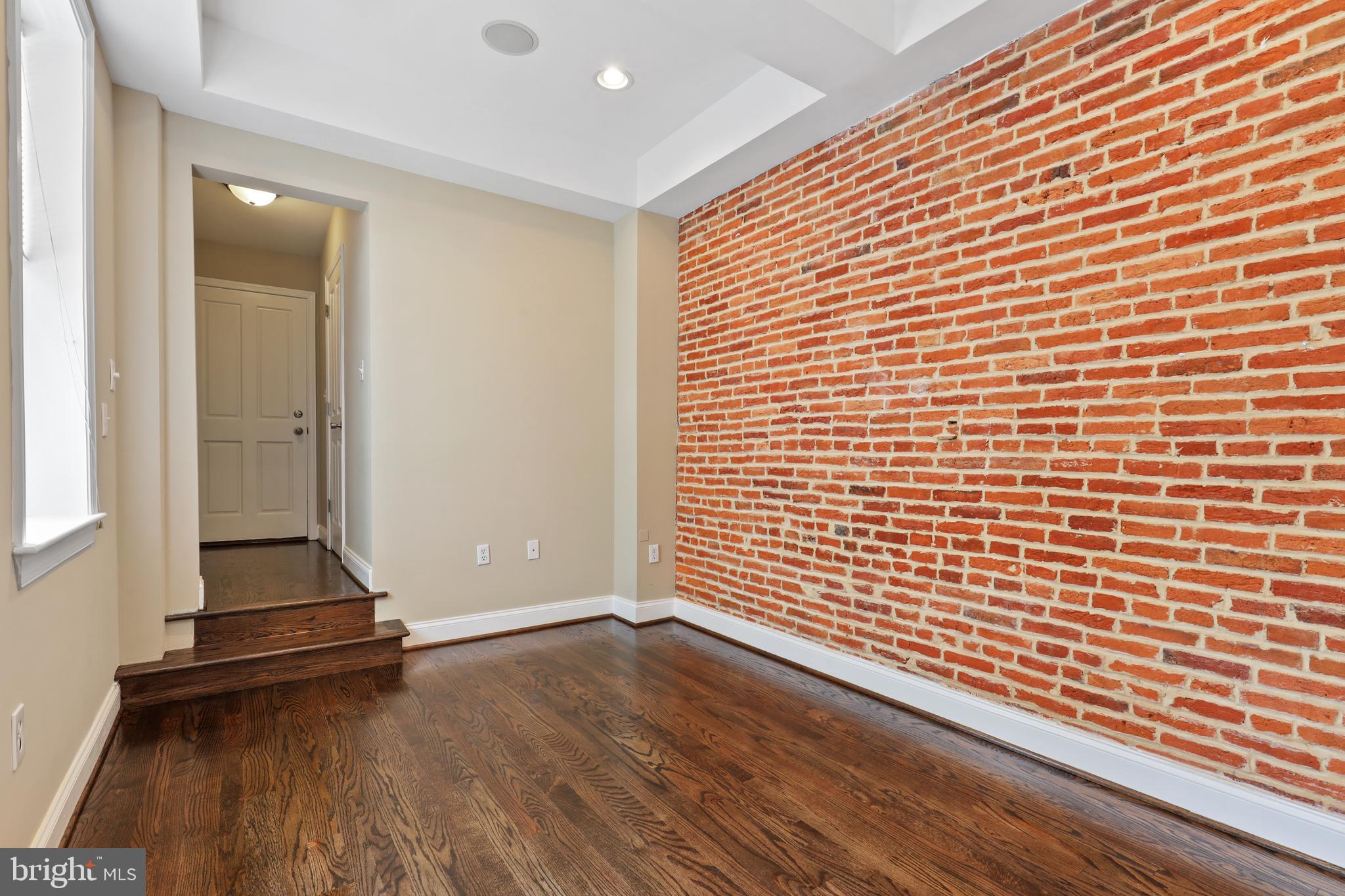 FEDERAL HILL HISTORIC DISTRICT - Residential Lease