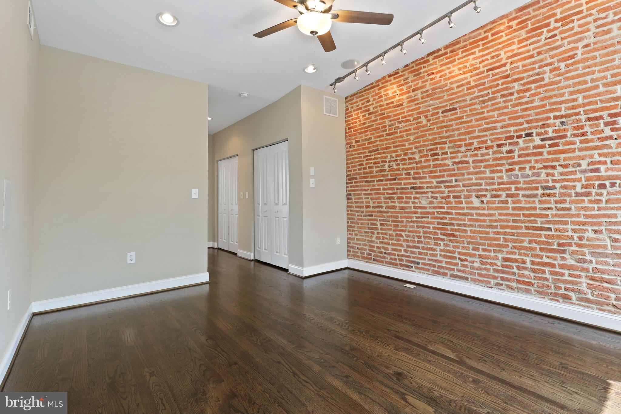 FEDERAL HILL HISTORIC DISTRICT - Residential Lease