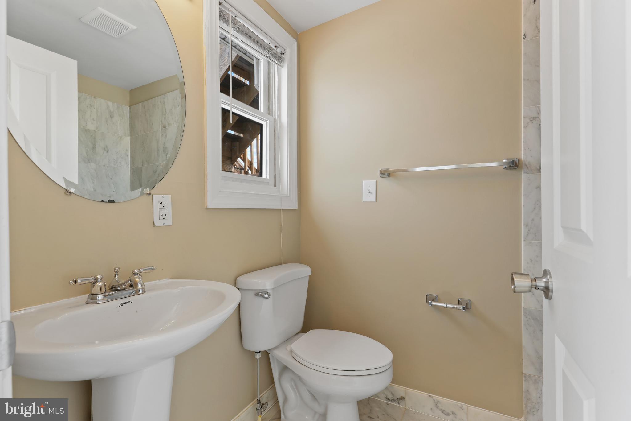 FEDERAL HILL HISTORIC DISTRICT - Residential Lease