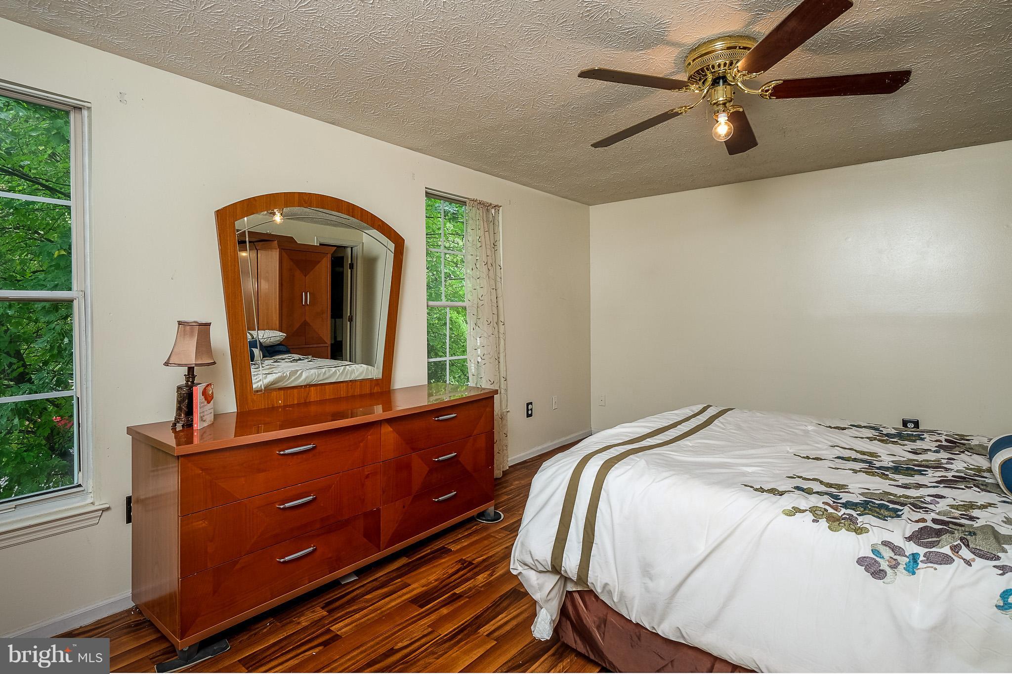 VILLAGE OF LONG REACH - Residential