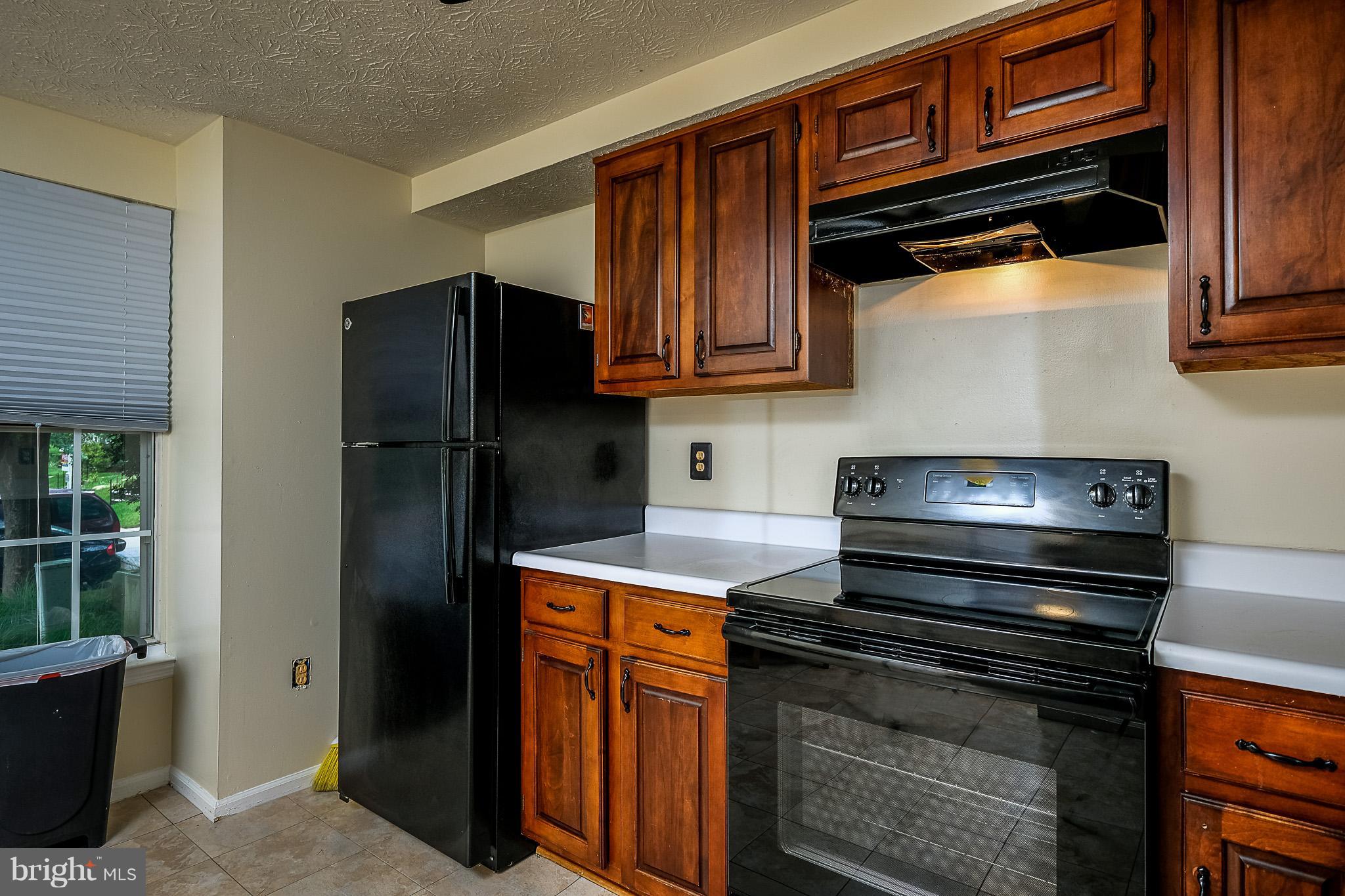 VILLAGE OF LONG REACH - Residential