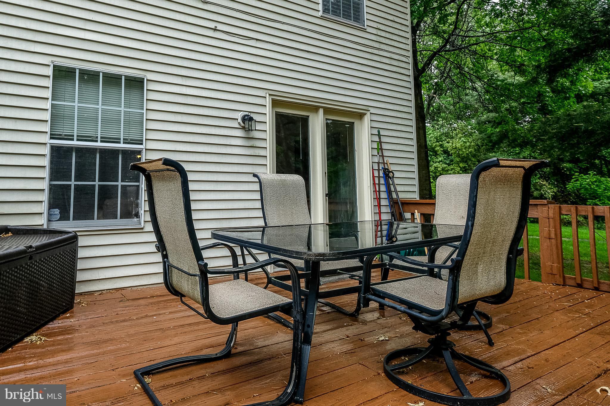 VILLAGE OF LONG REACH - Residential