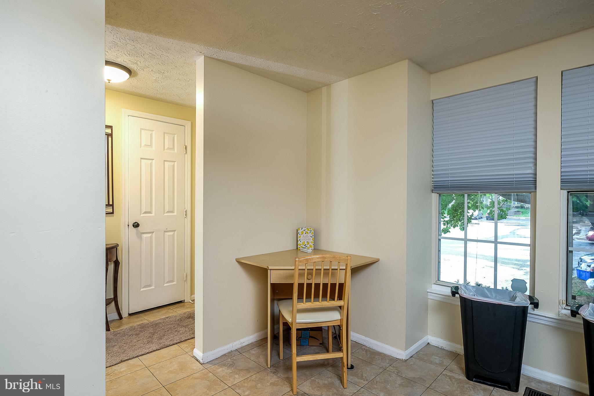 VILLAGE OF LONG REACH - Residential