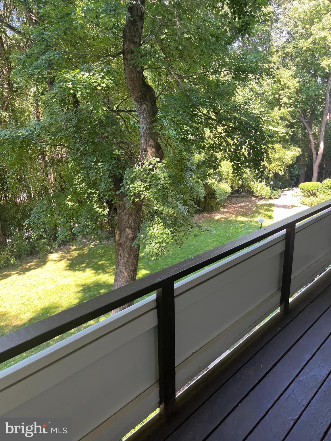 SPRING LAKE GARDEN CONDOMINIUM - Residential Lease