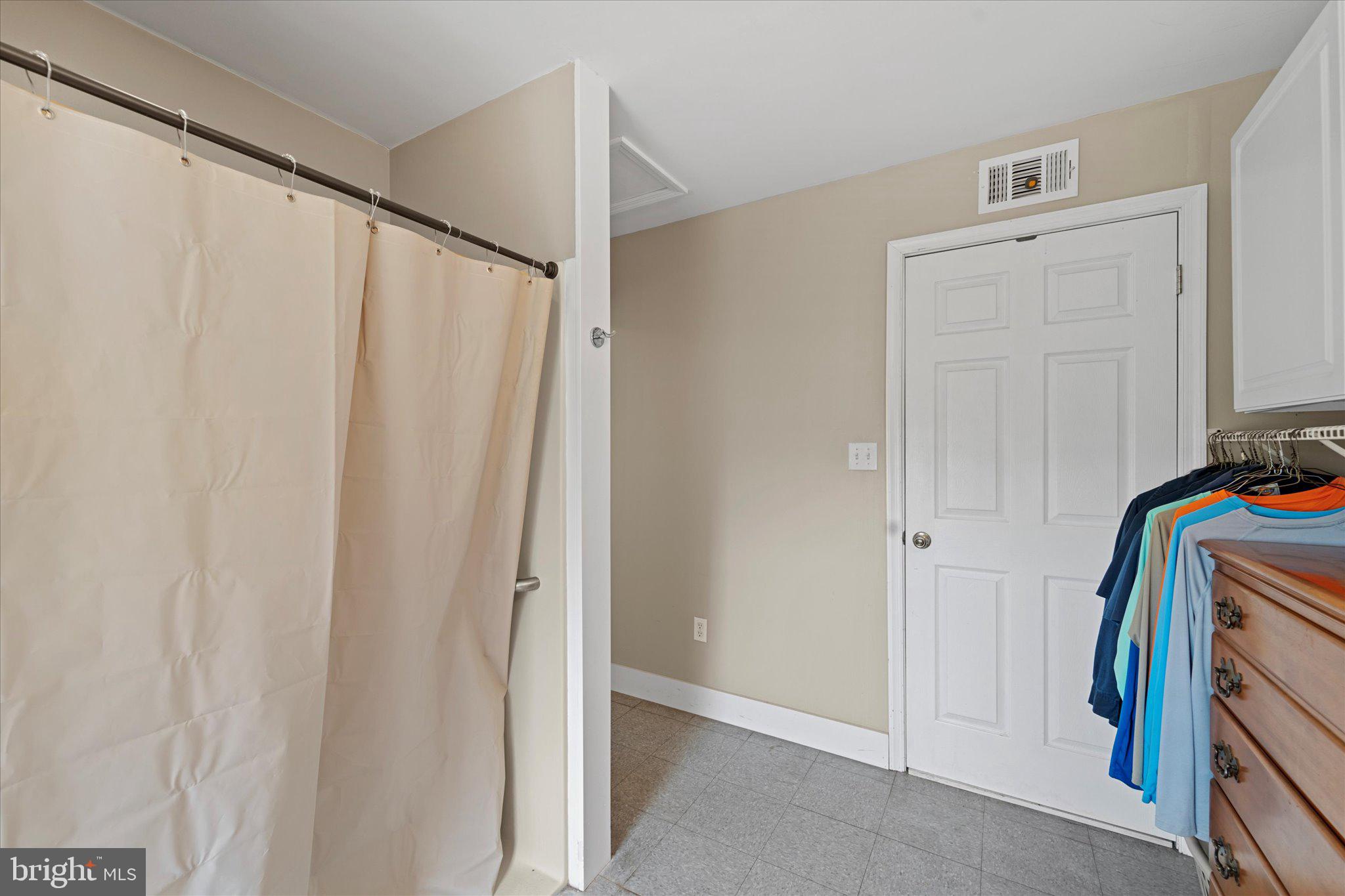 NONE AVAILABLE - Land