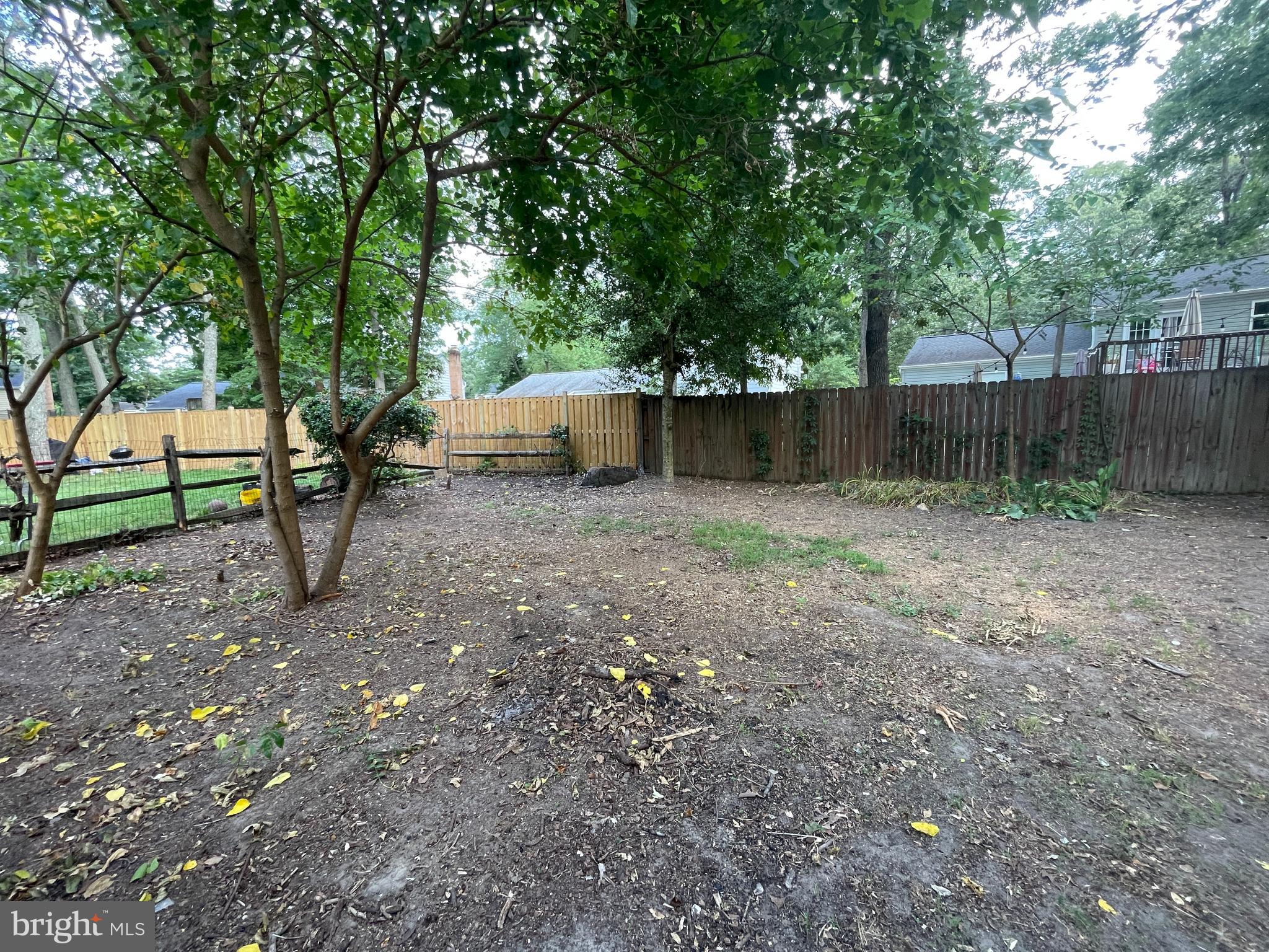 BANNISTER - Residential Lease