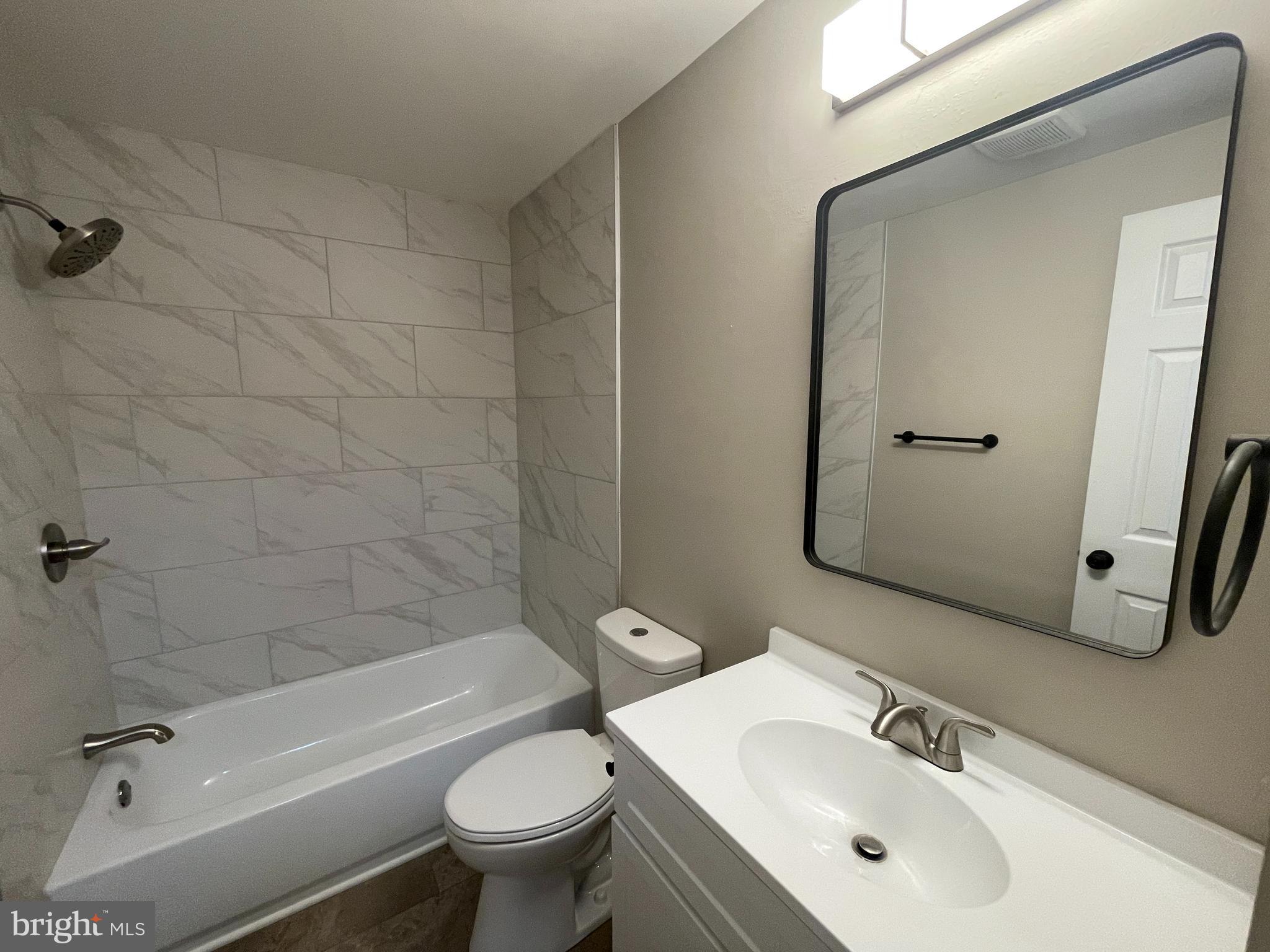 BANNISTER - Residential Lease