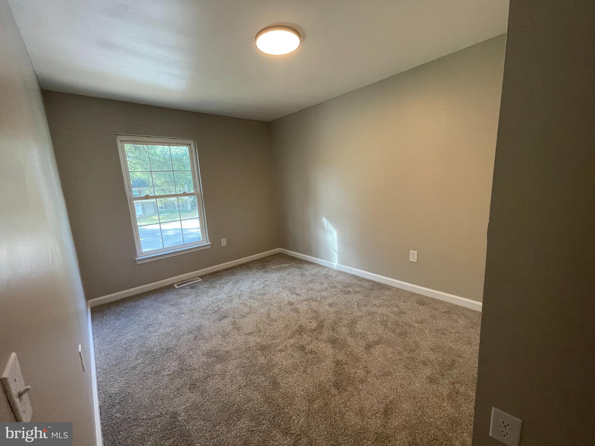 BANNISTER - Residential Lease