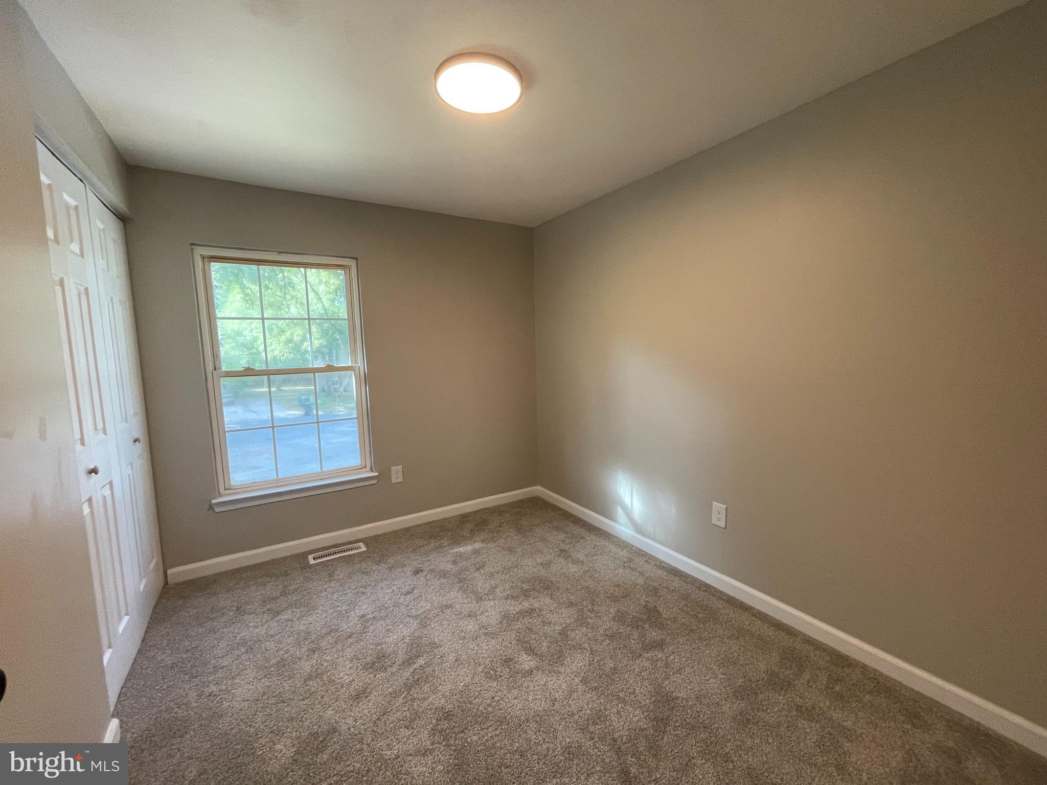 BANNISTER - Residential Lease