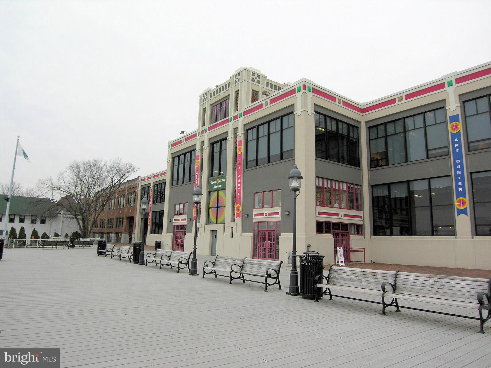 BEARINGS SOUTH - Residential