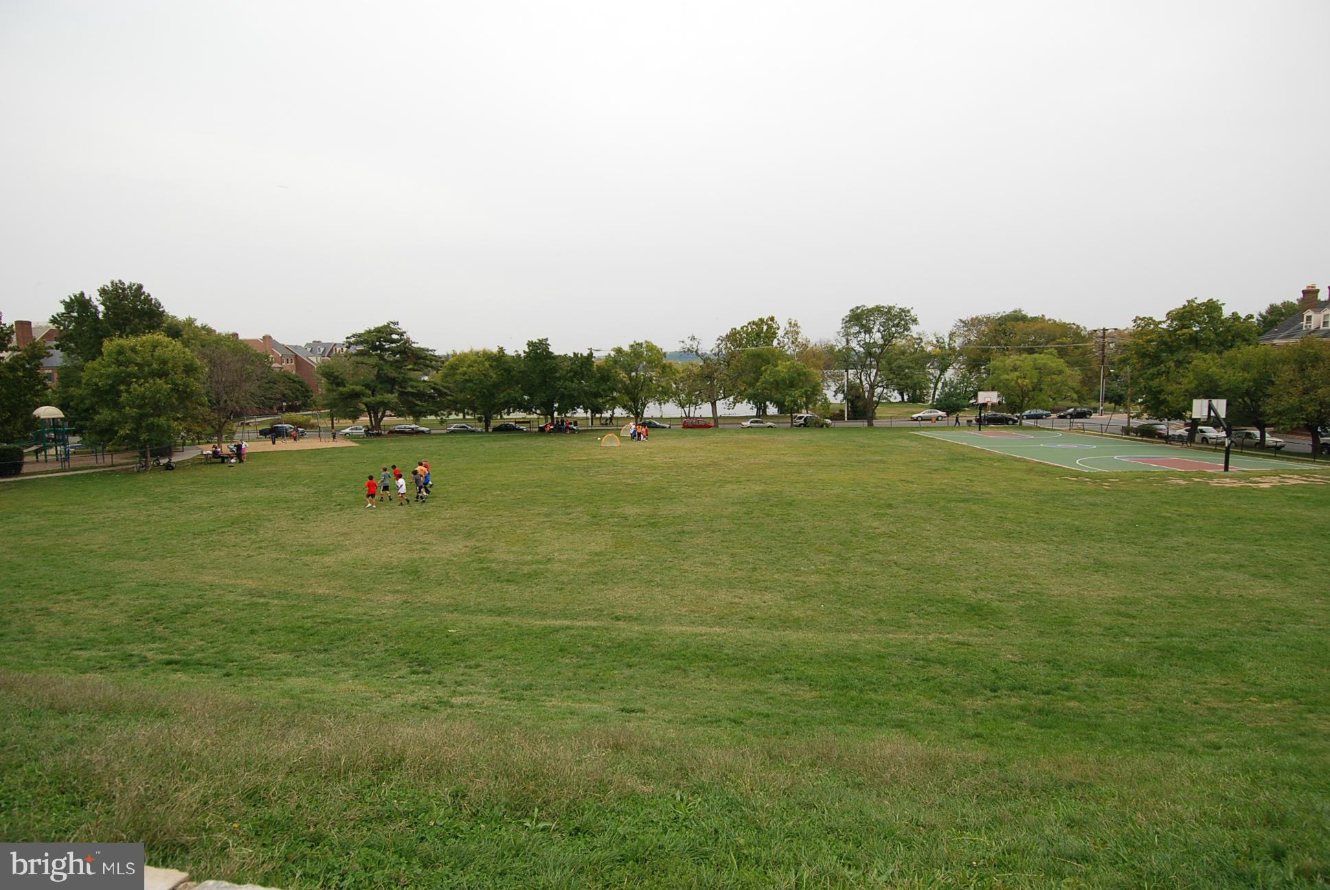 BEARINGS SOUTH - Residential