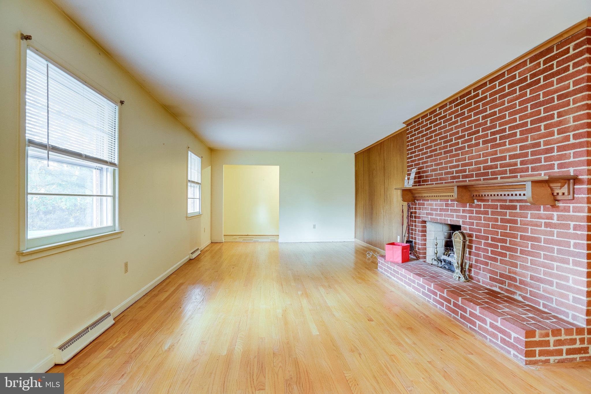 LAKEVIEW ESTATES - Residential