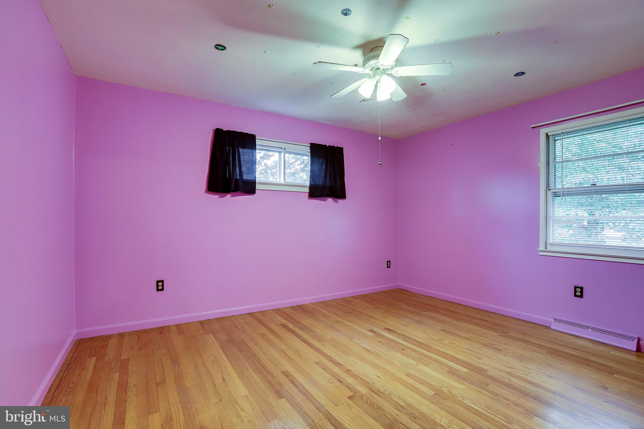 LAKEVIEW ESTATES - Residential