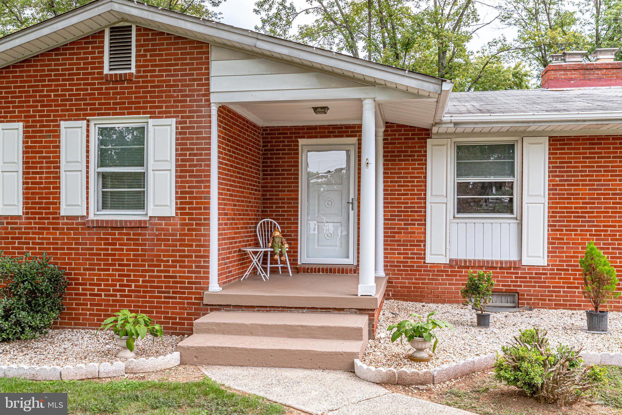 LAKEVIEW ESTATES - Residential