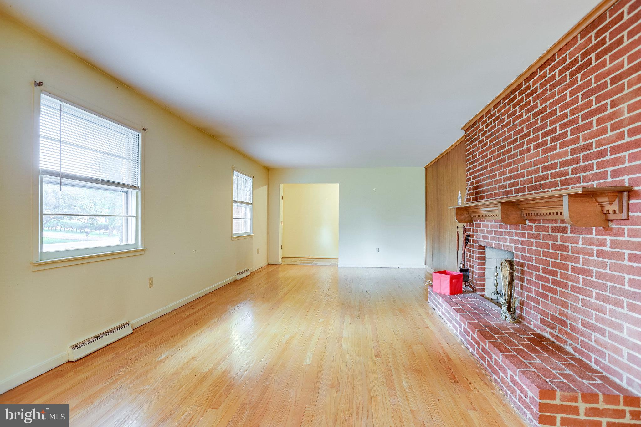 LAKEVIEW ESTATES - Residential