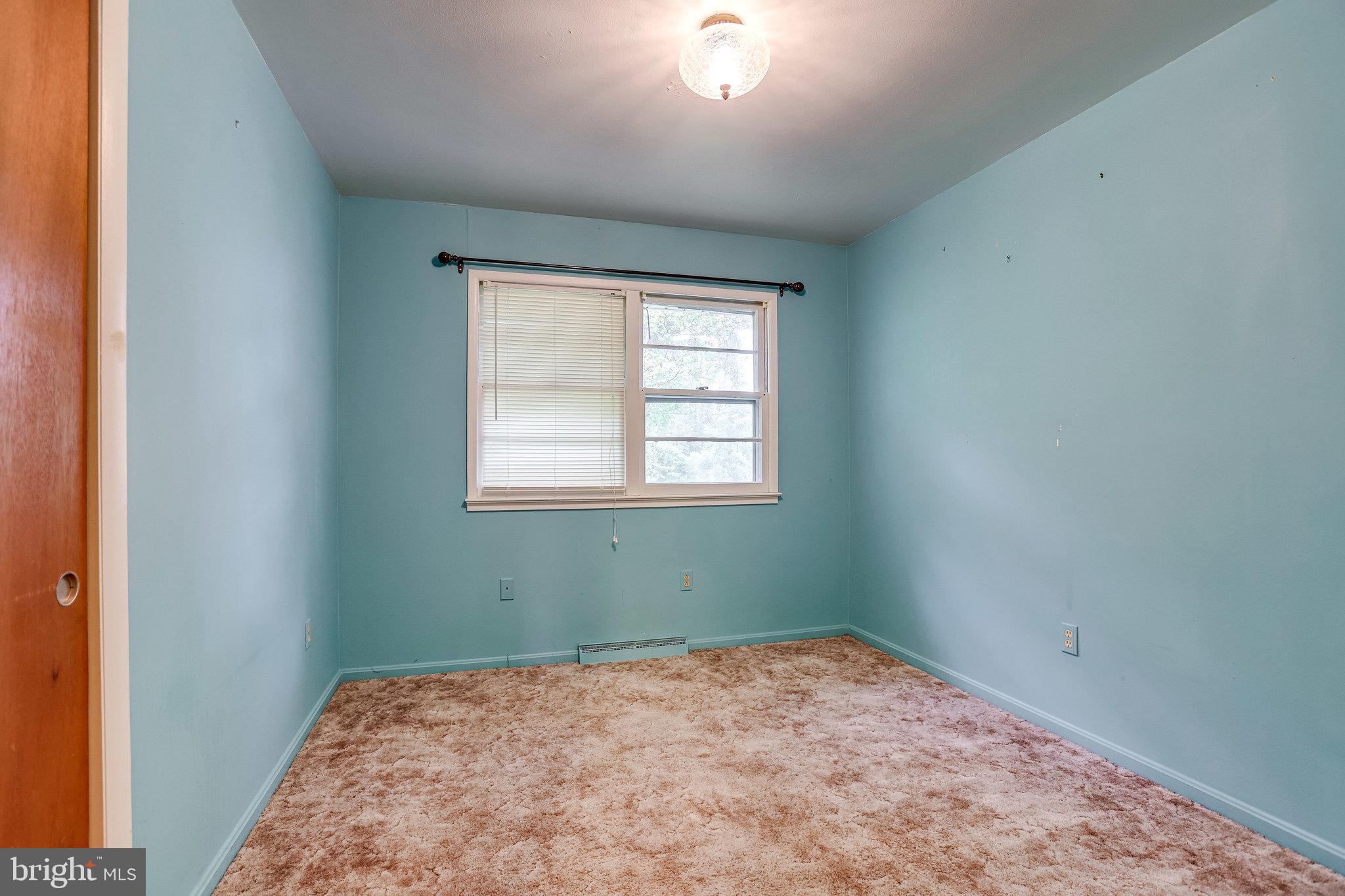 LAKEVIEW ESTATES - Residential