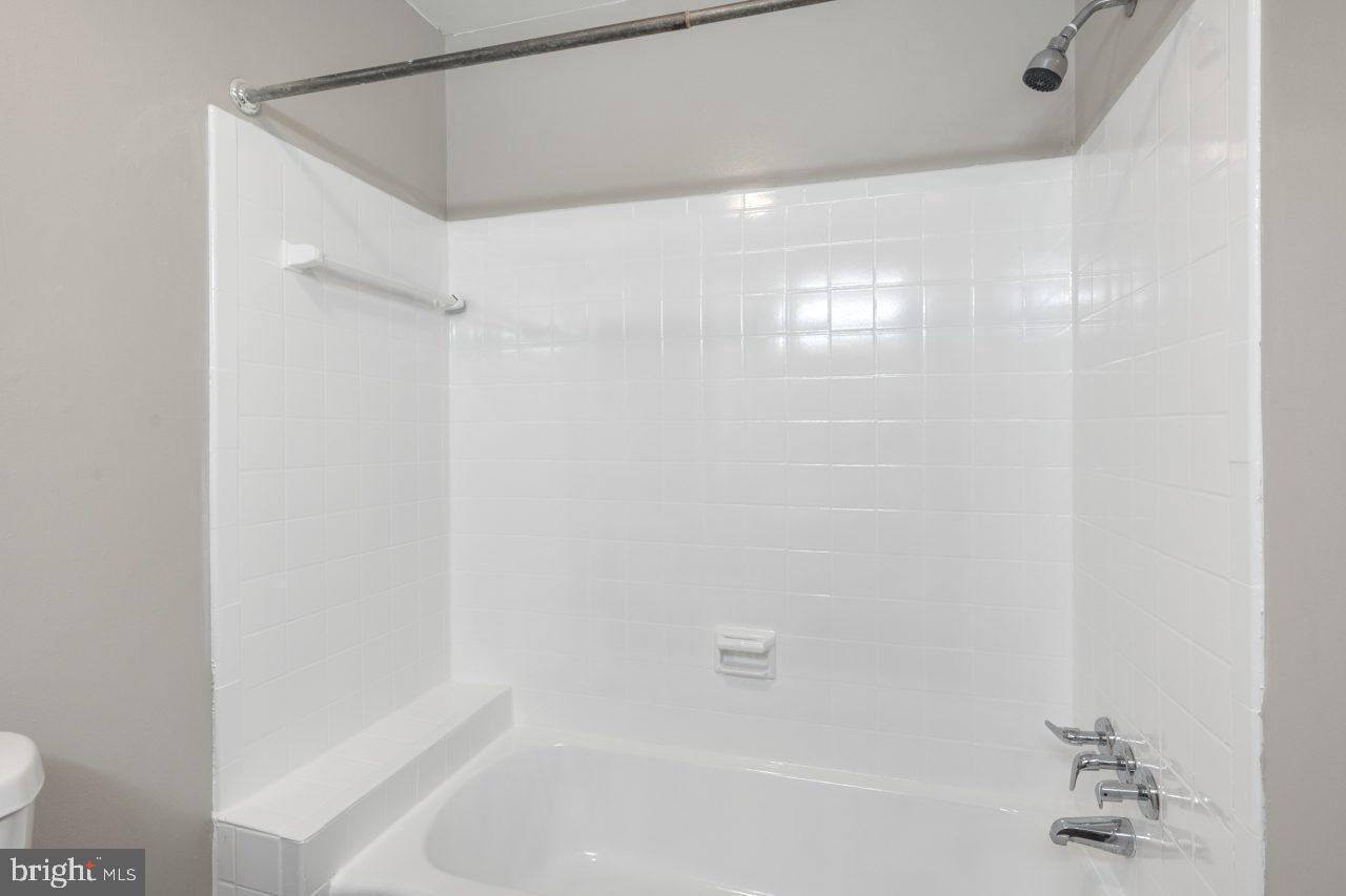 SCHROM HILLS - Residential