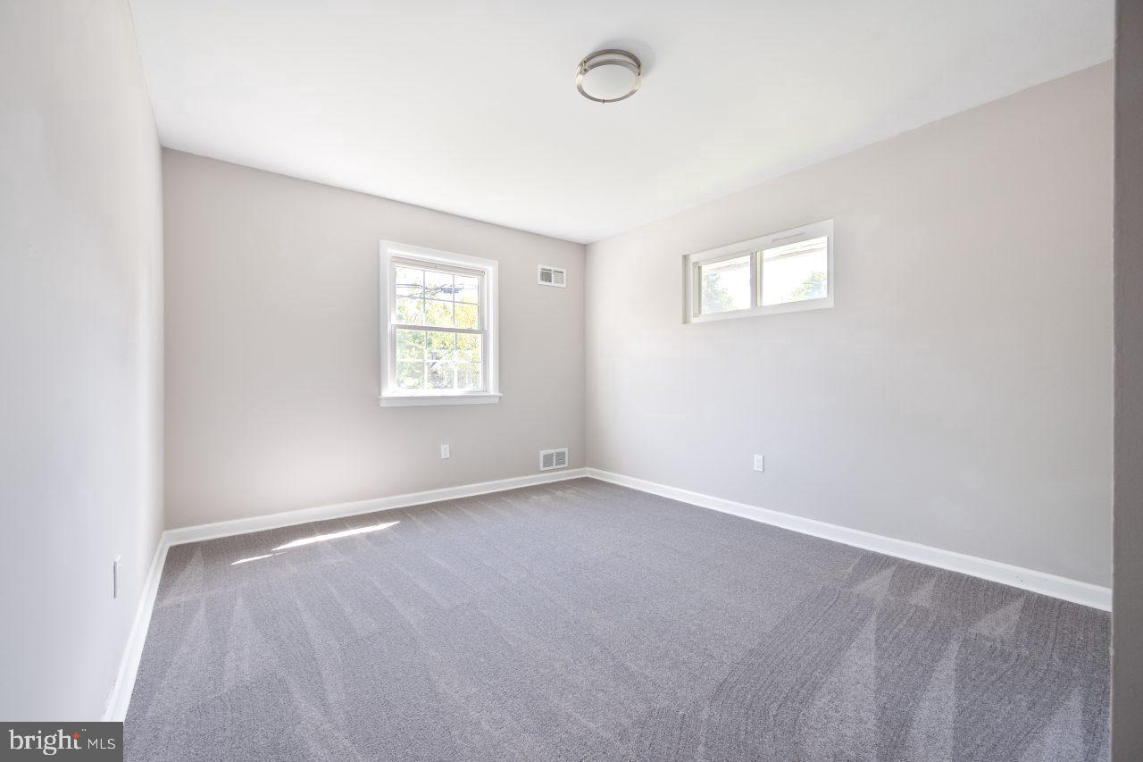 SCHROM HILLS - Residential