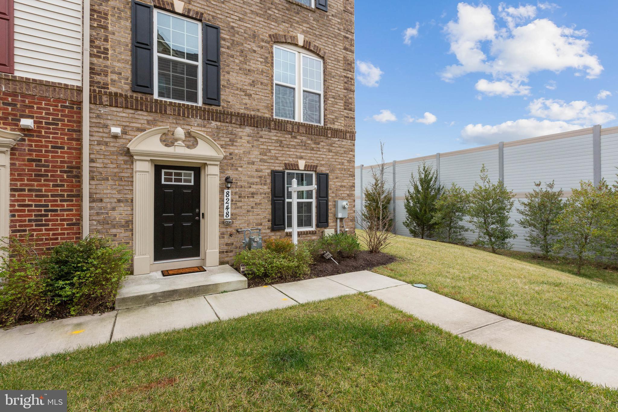 GREENBELT STATION - Residential