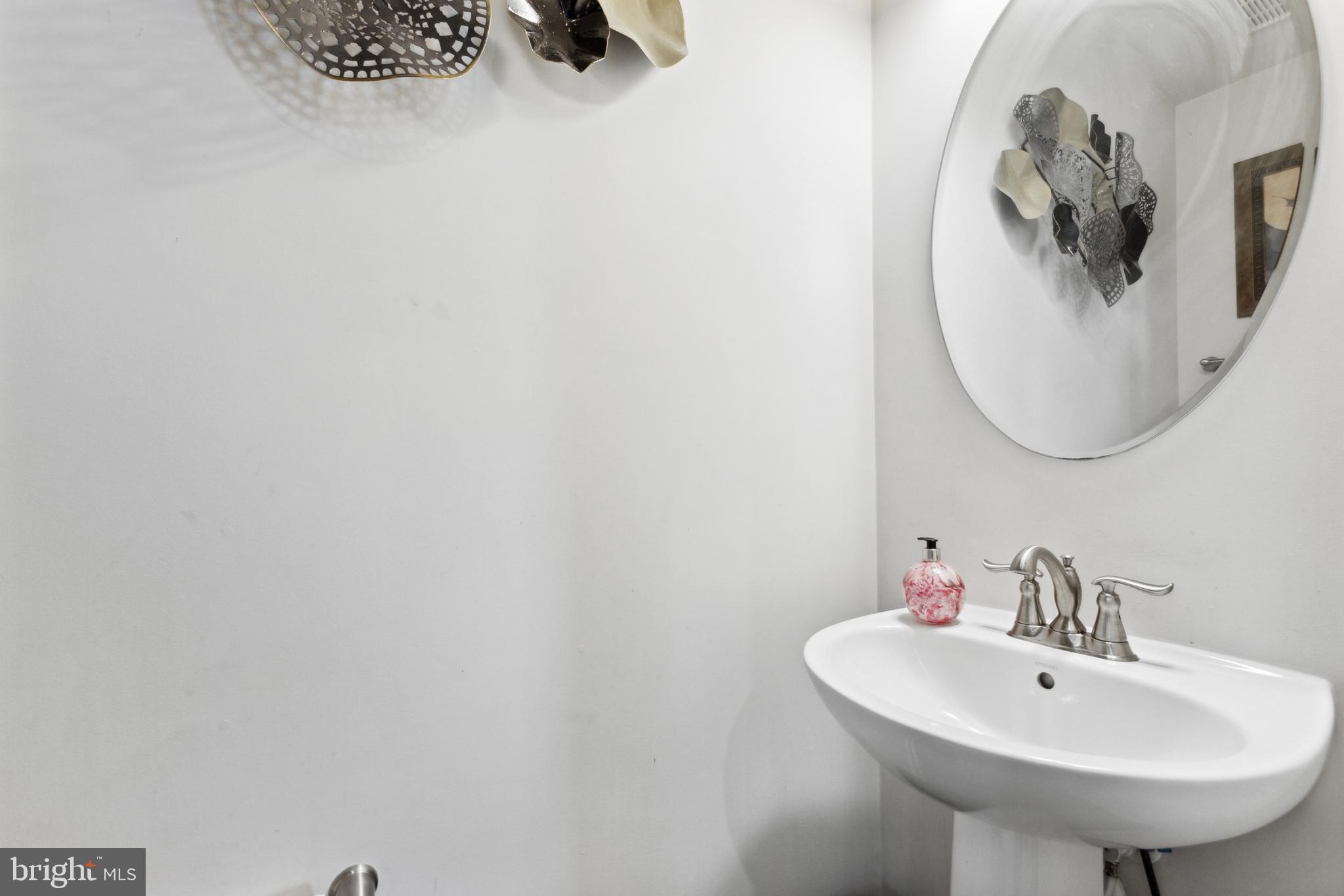 GREENBELT STATION - Residential