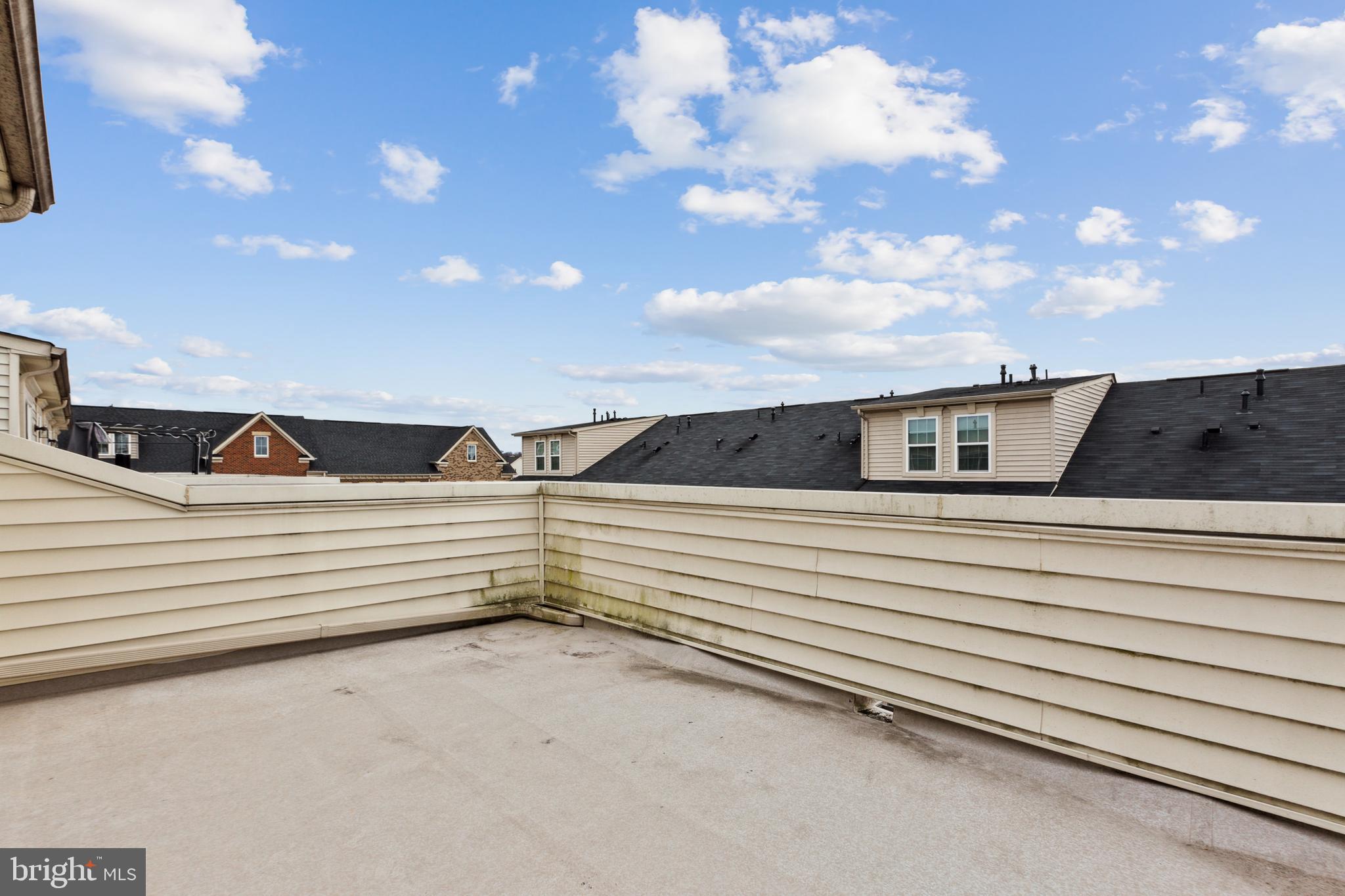 GREENBELT STATION - Residential